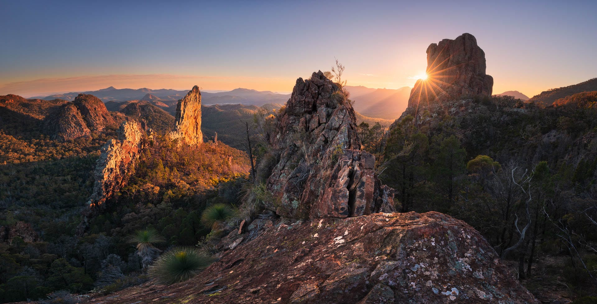 Breadknife and Grand High Tops Walk, Warrumbungle National Park, DNSW