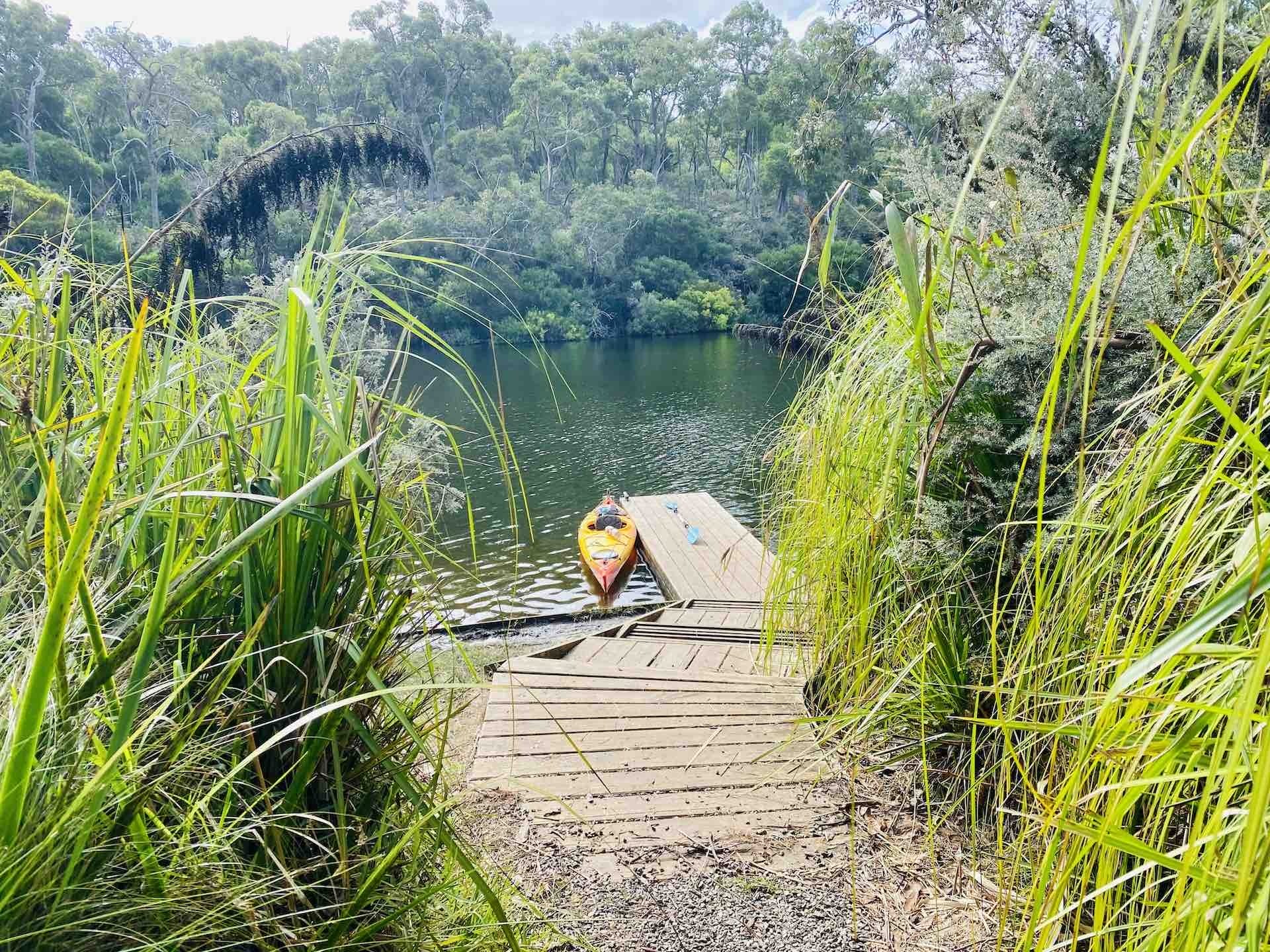 Kayaking the Glenelg River, photos by @dallasfly