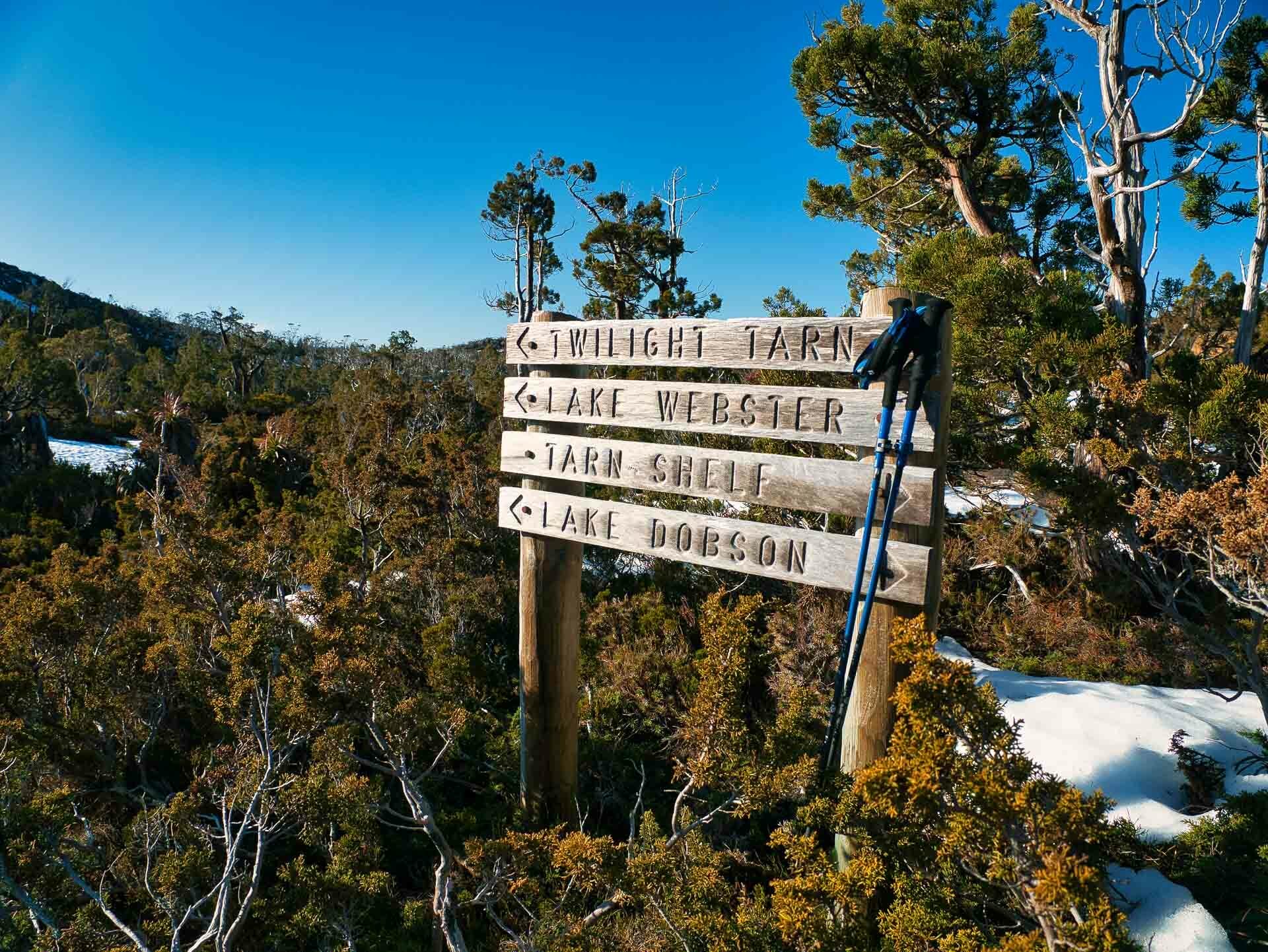 Embracing Snowy Mount Field National Park (And Making it Home For Dinner), Ben Well, tarn shelf, rodway range, tasmania, snow, sign