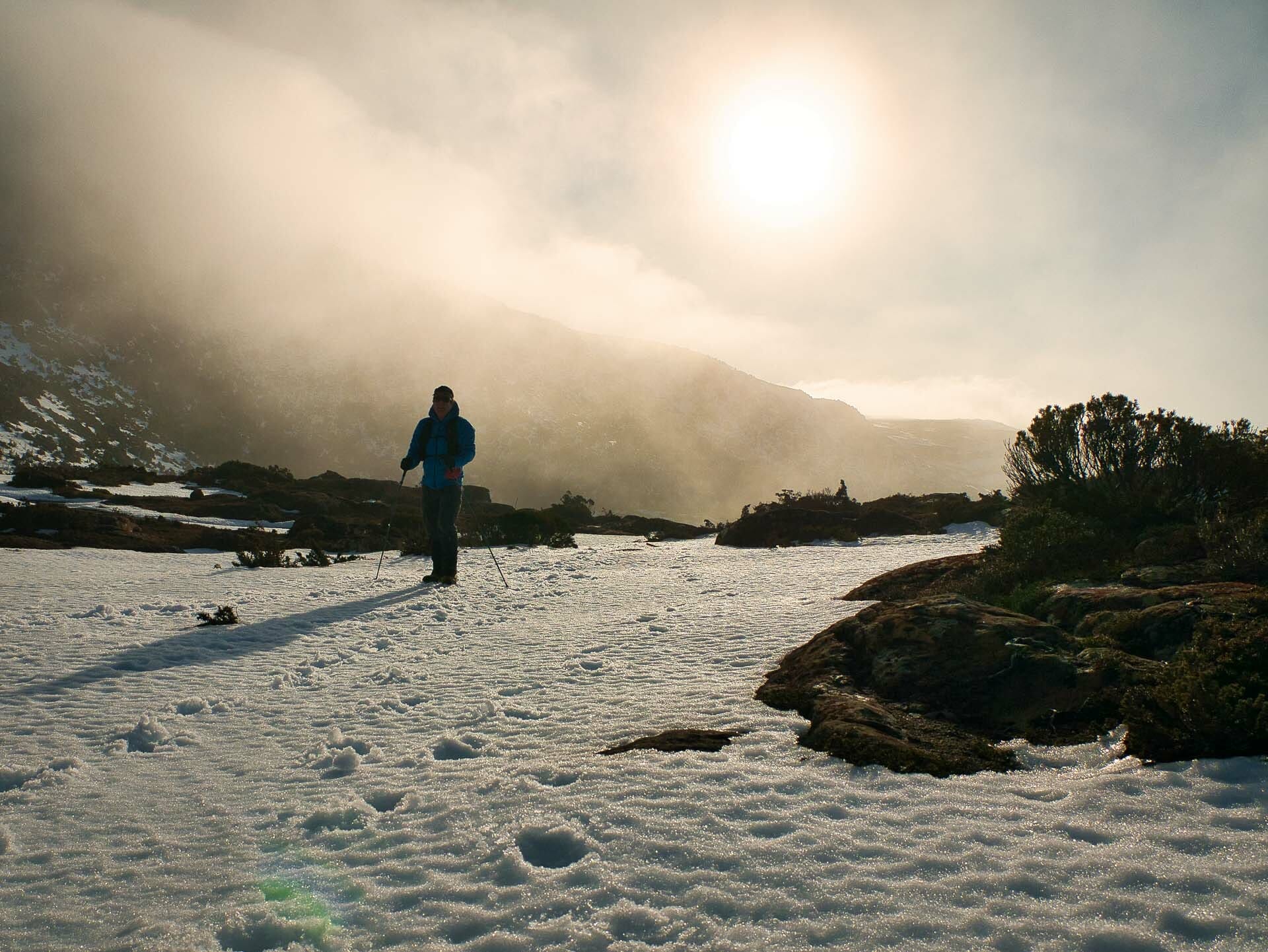 Embracing Snowy Mount Field National Park (And Making it Home For Dinner), Ben Well, tarn shelf, rodway range, tasmania, snow, sun, mist, fog