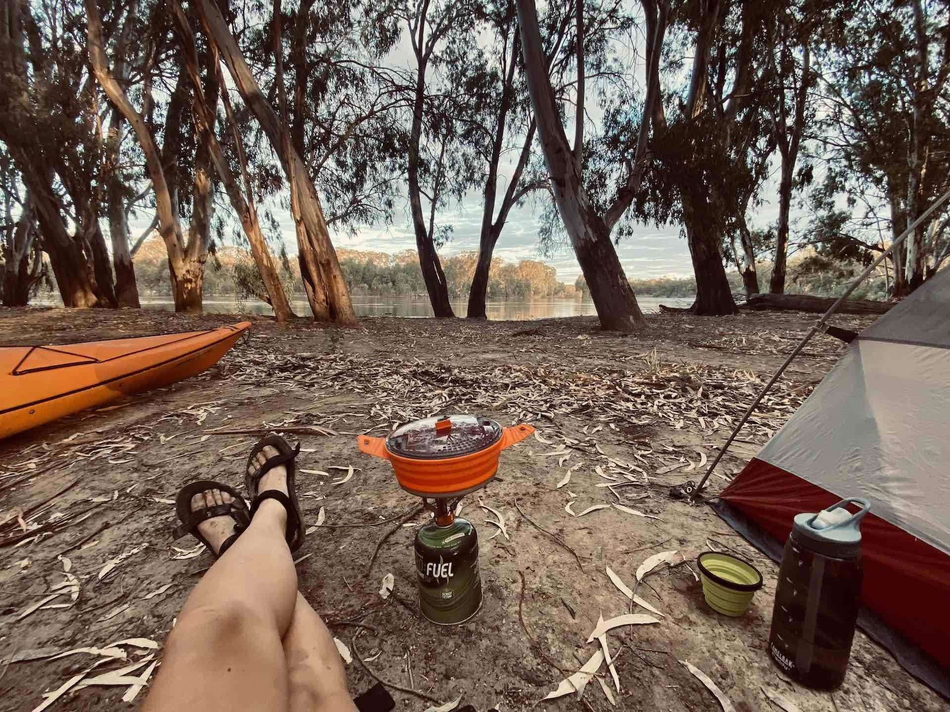 Murray River Kayaking – A Warm and Lazy Overnight Loop Paddle for One, Emily Scott, riverbank, camp, campsite