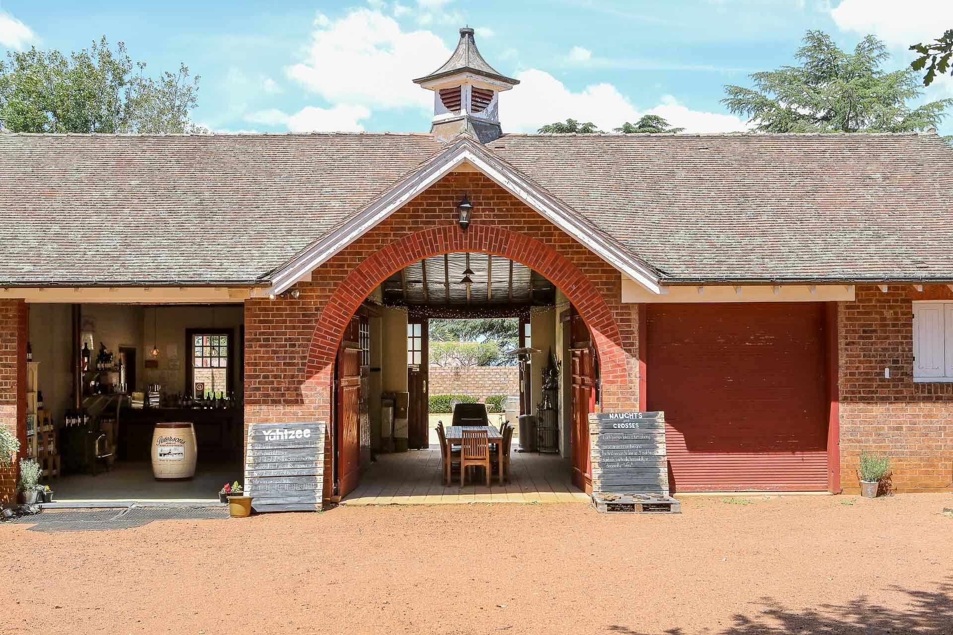 Peterson Winery & Guesthouse