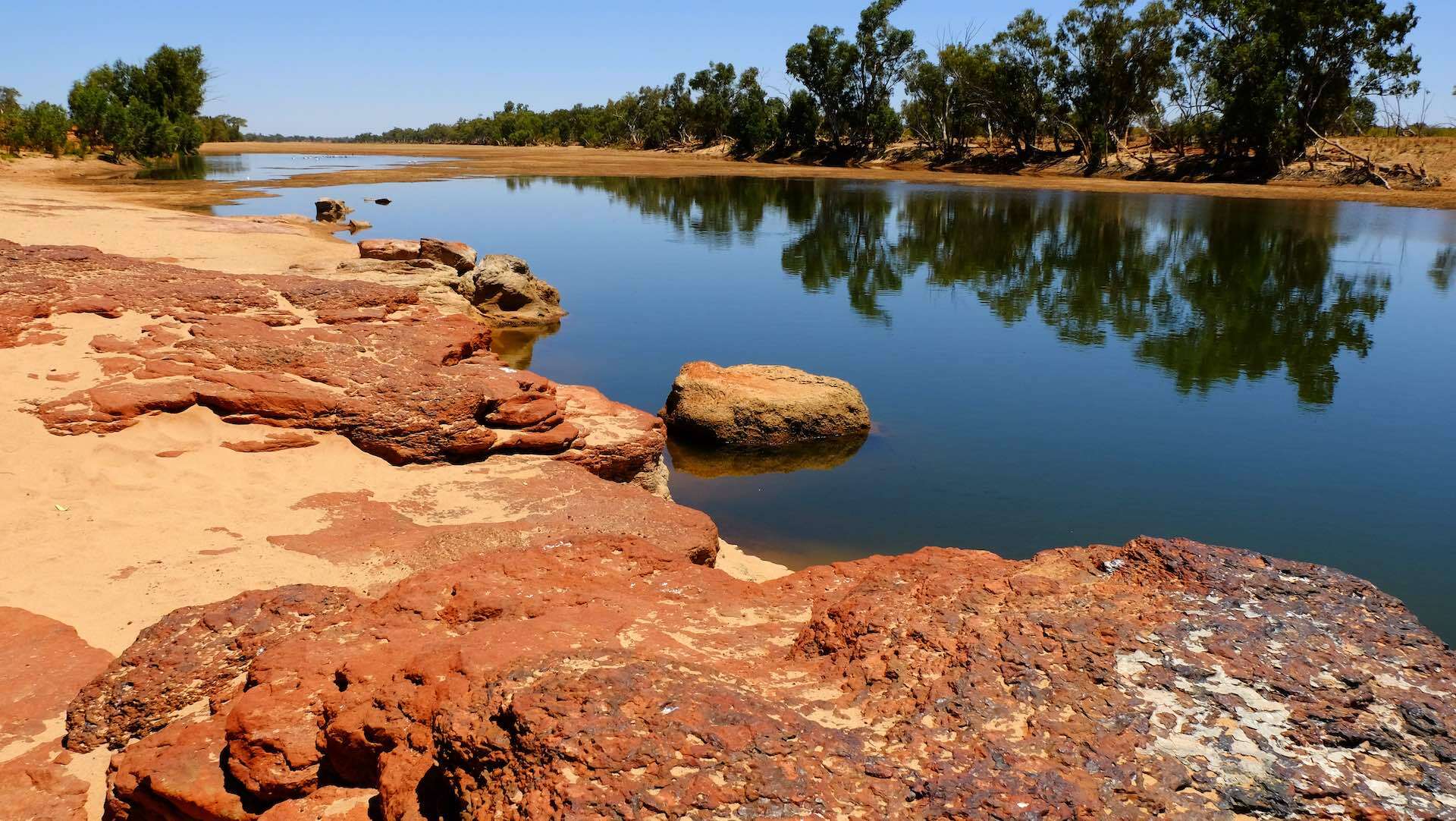 Kingsford Smith Mail Run - A Five Day Road Trip in Outback WA, Jane Pulsey