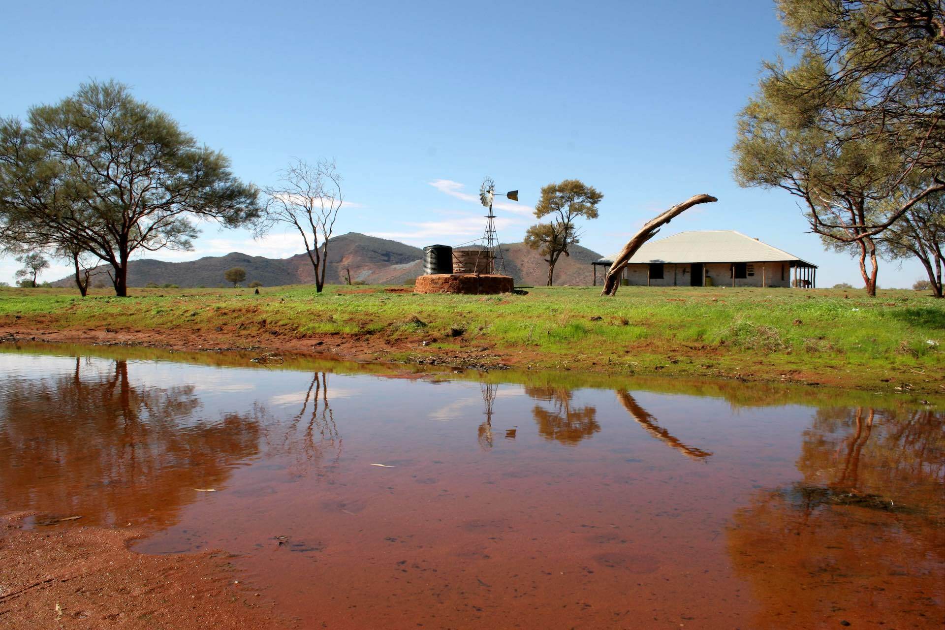 Kingsford Smith Mail Run - A Five Day Road Trip in Outback WA, Jane Pulsey