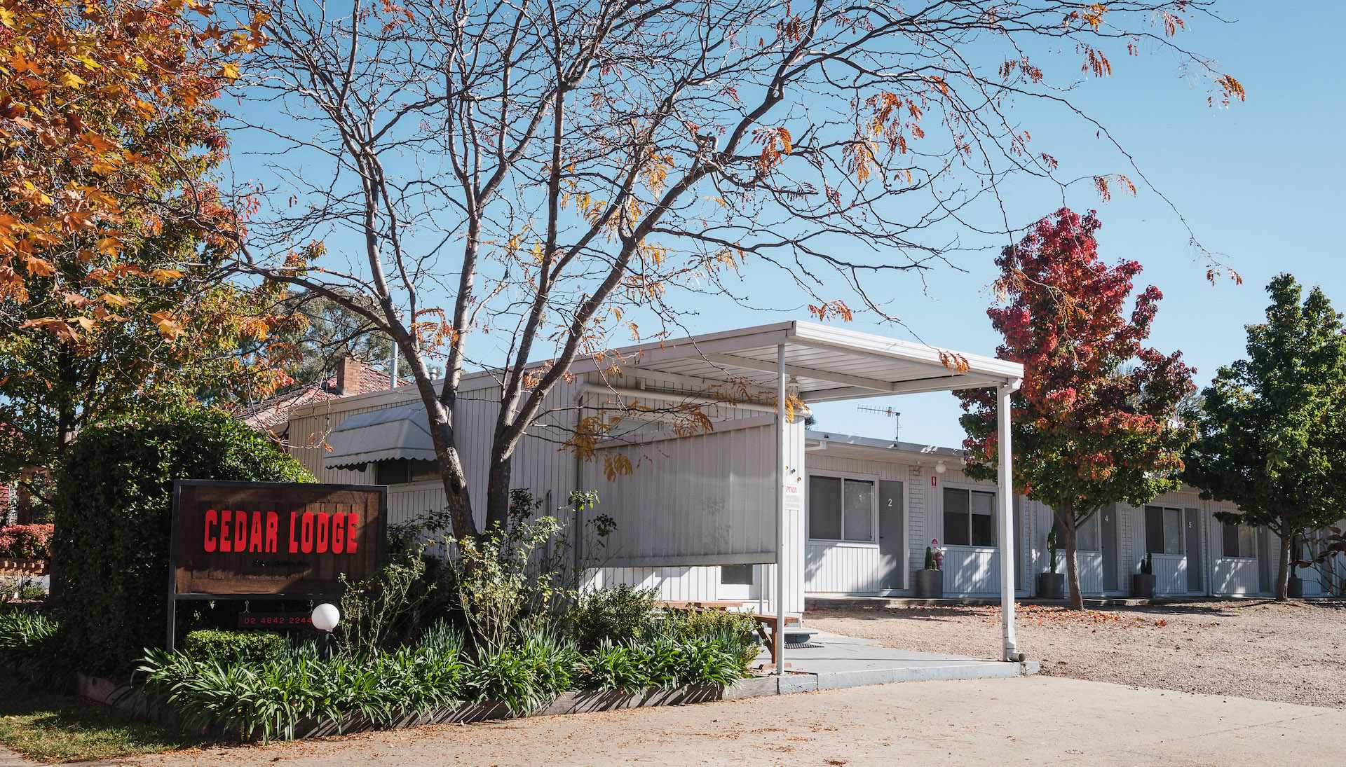 Cedar Lodge Queanbeyan - Kimberley Low 