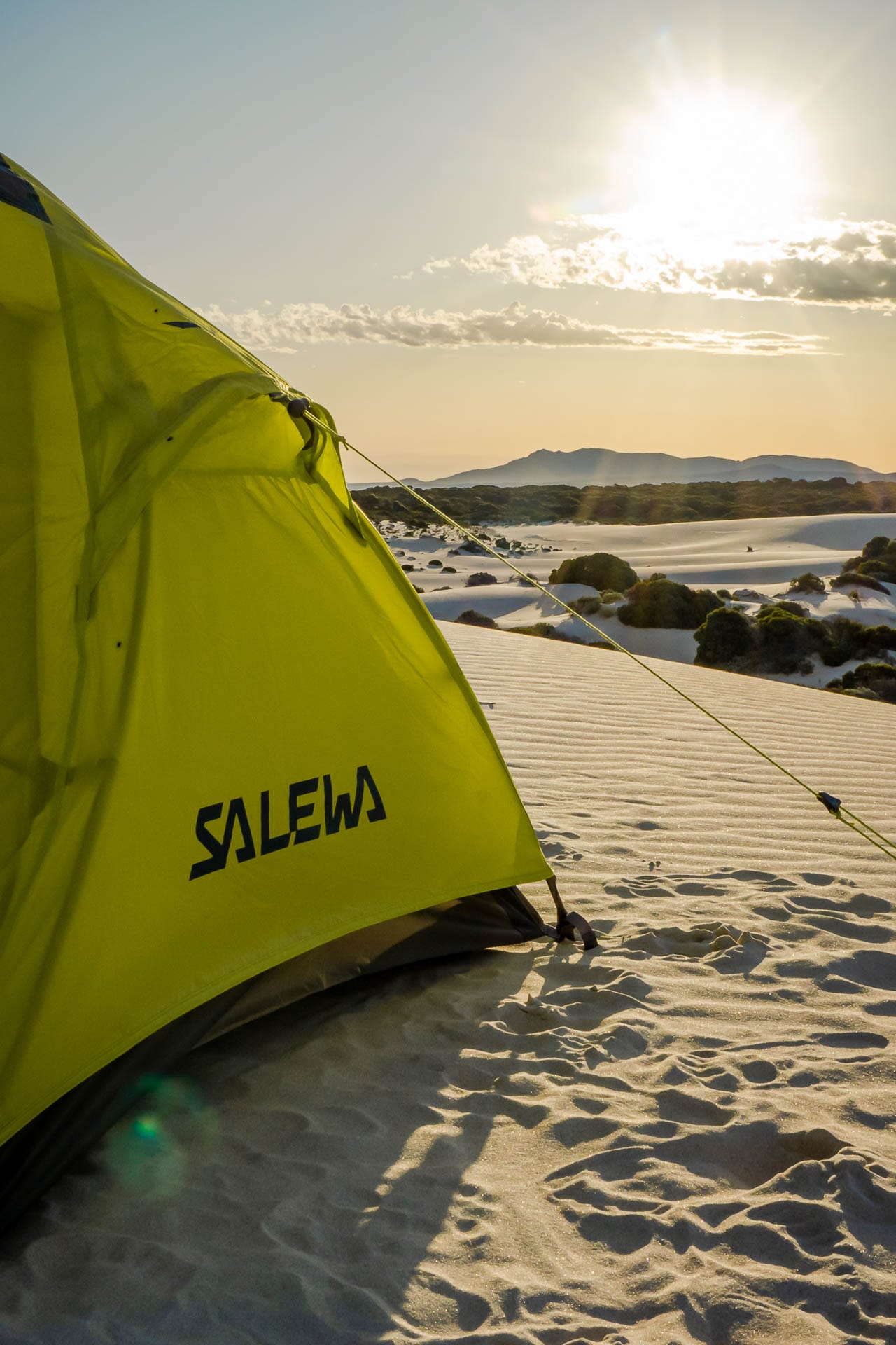Salewa Denali II, Joel Johnsson, tent, sand dune, sunset