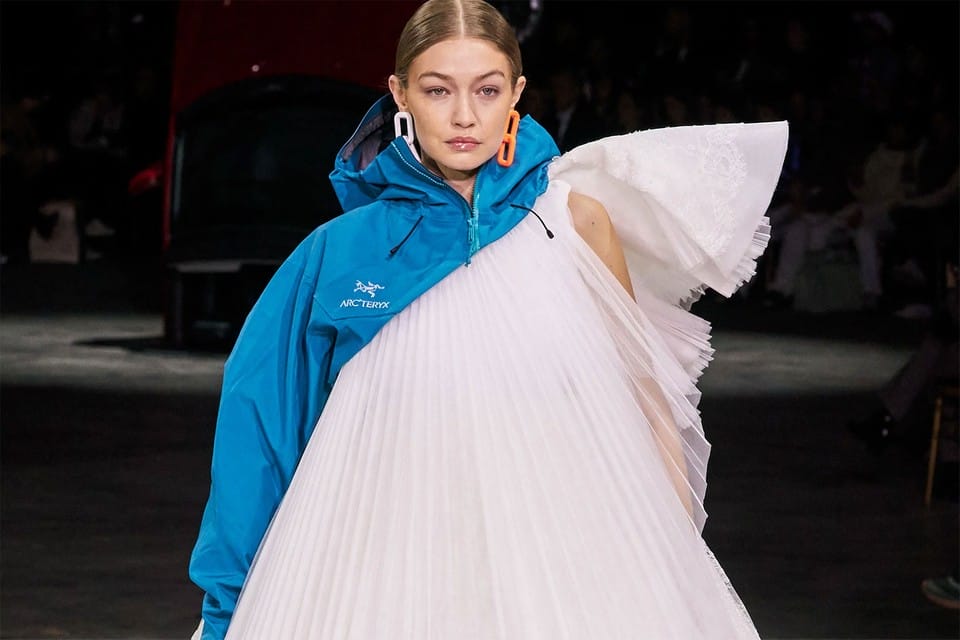 https___hypebeast.com_wp-content_blogs.dir_6_files_2020_02_off-white-virgil-abloh-paris-fashion-week-runway-0