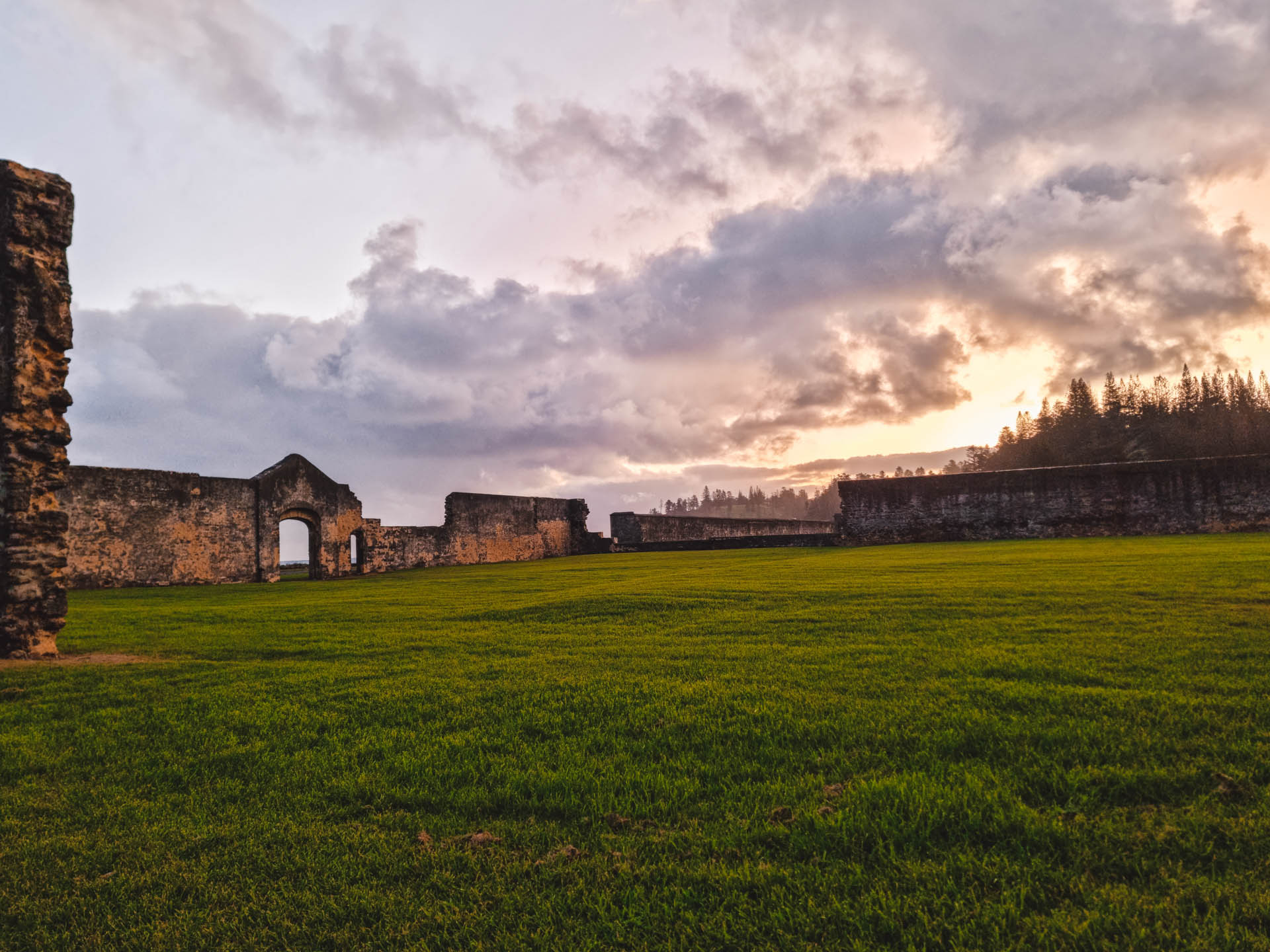 Walking Norfolk Island – A Tiny Landmass in the South Pacific Ocean, Jason Reeve