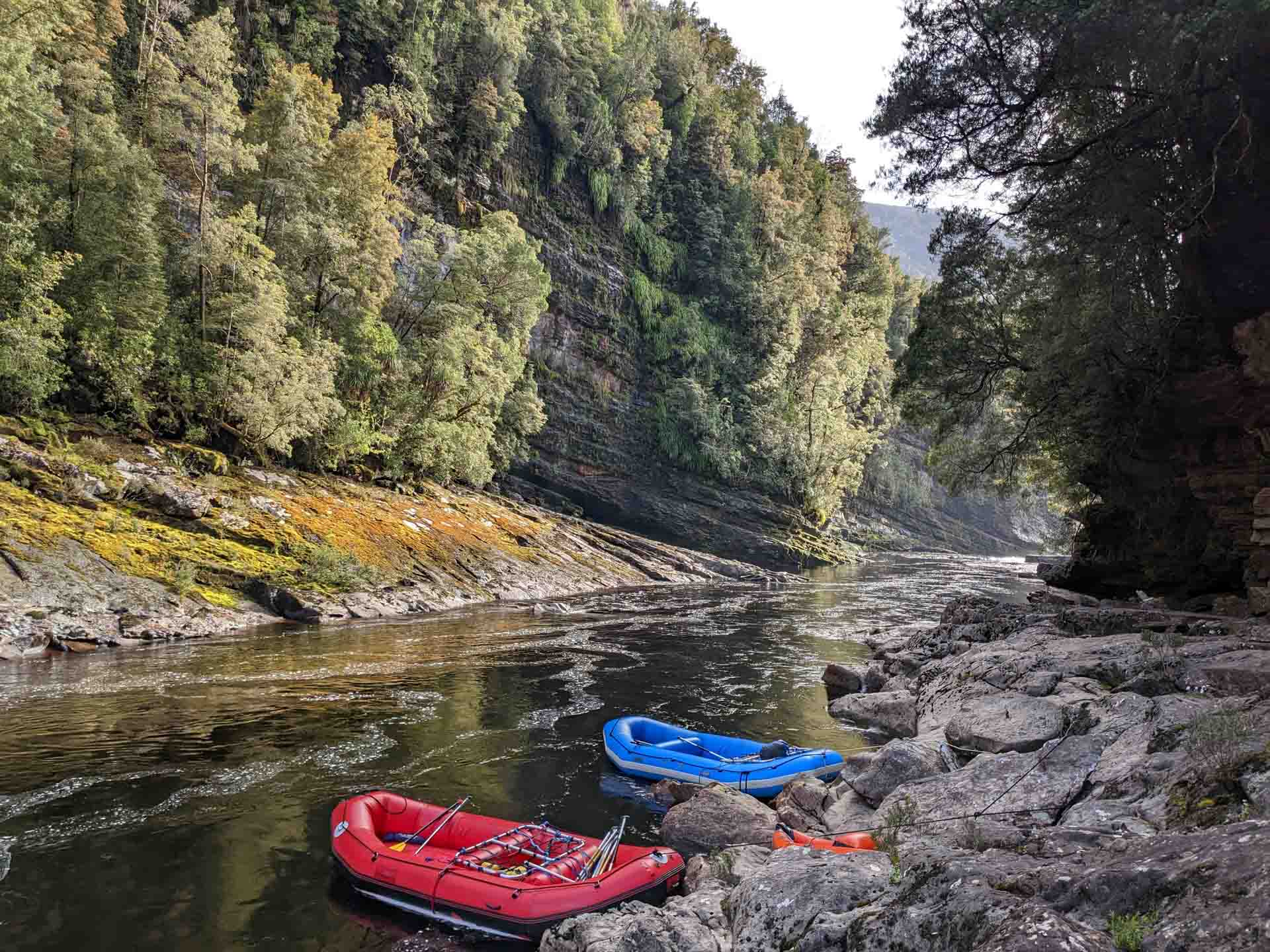 Rafting the Franklin: An Exercise of Forgetting Expectations and Embracing Reality, Kirsty Imms, rafts, boats on a river, the franklin river
