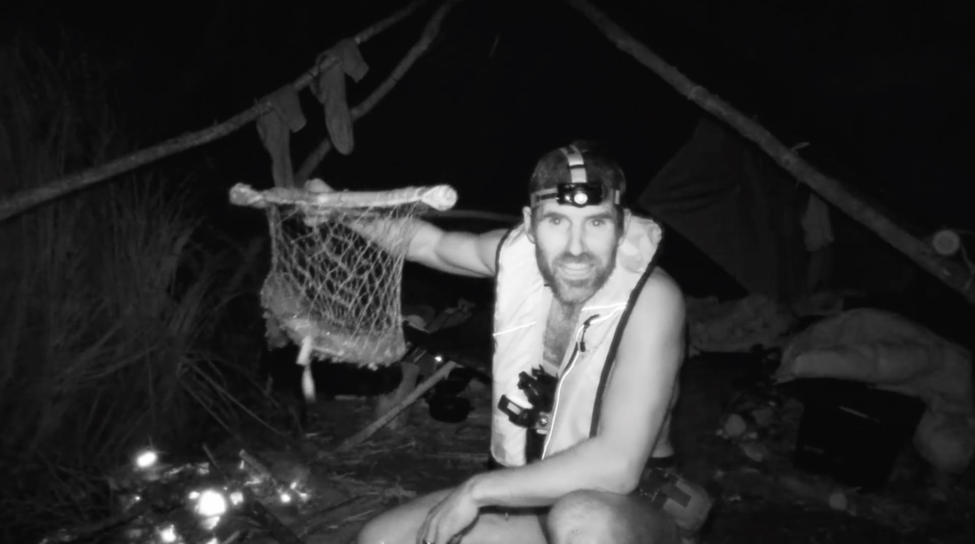 alone australia, episode 8, screenshot, mike