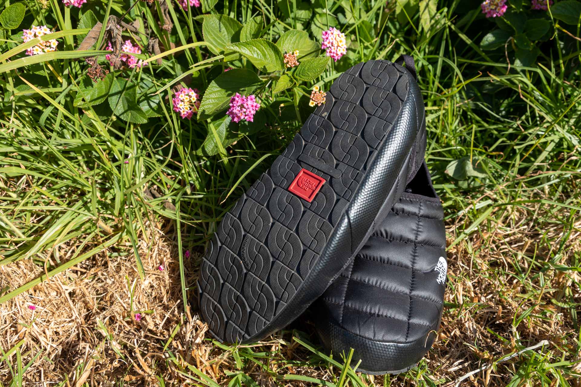 Down Boots Versus Ugg Boots — Which Is The Ultimate Winter Shoe?
