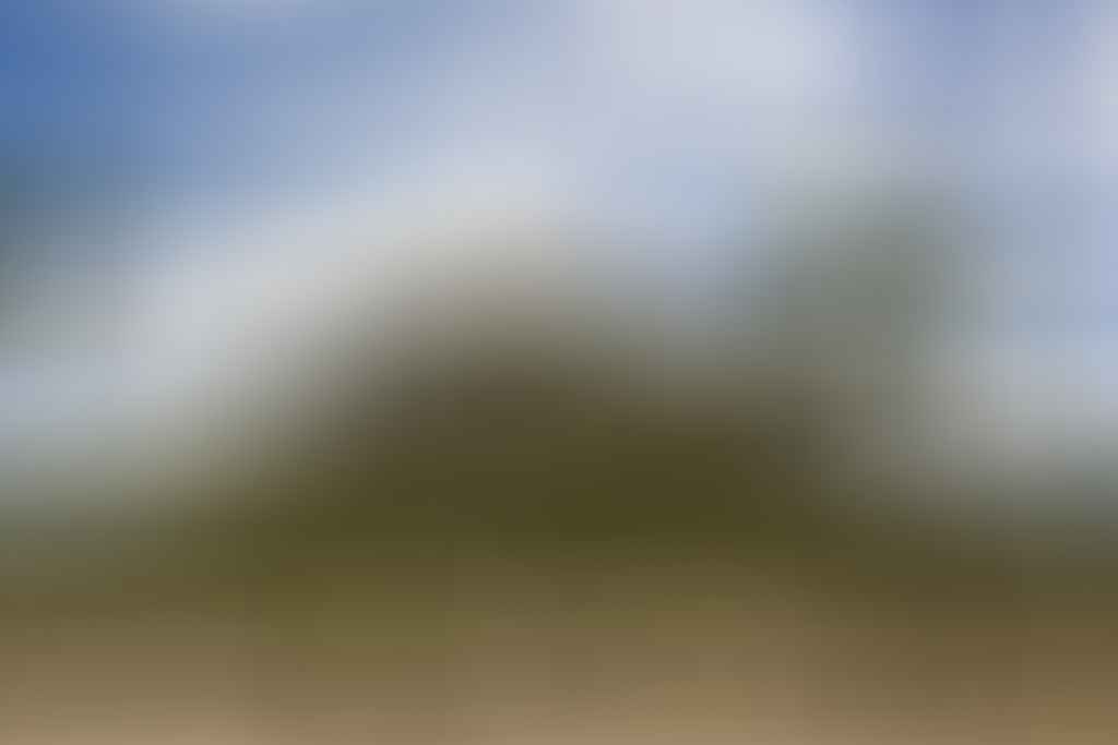 Gemini Mountains: Exploring Central Queensland’s Twin Peaks, Saphira Schroers, peak range national park, central Queensland