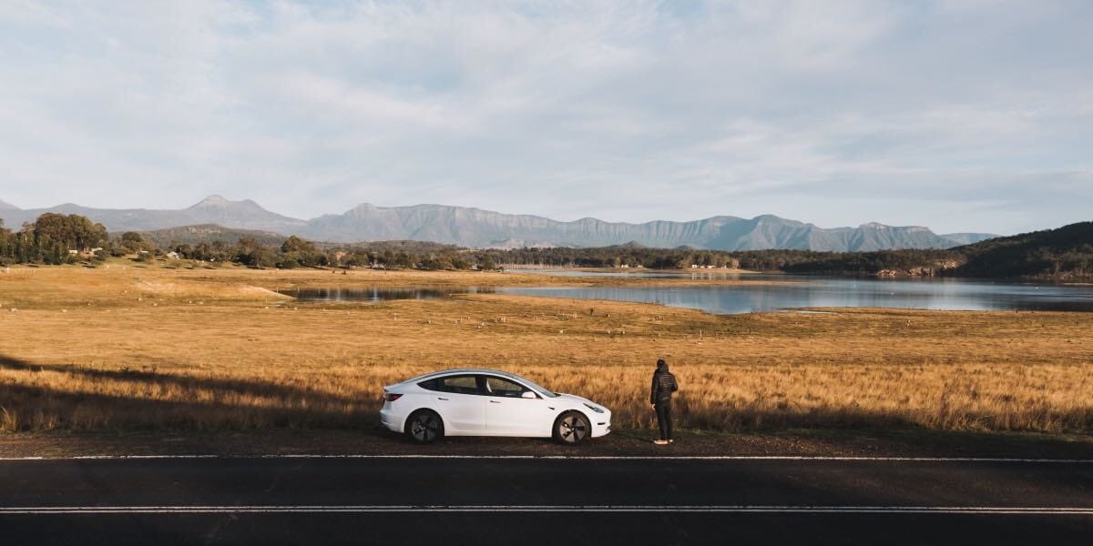 This Company Lets You Rent Electric Cars From Owners, evee, linkby, tesla, road trip