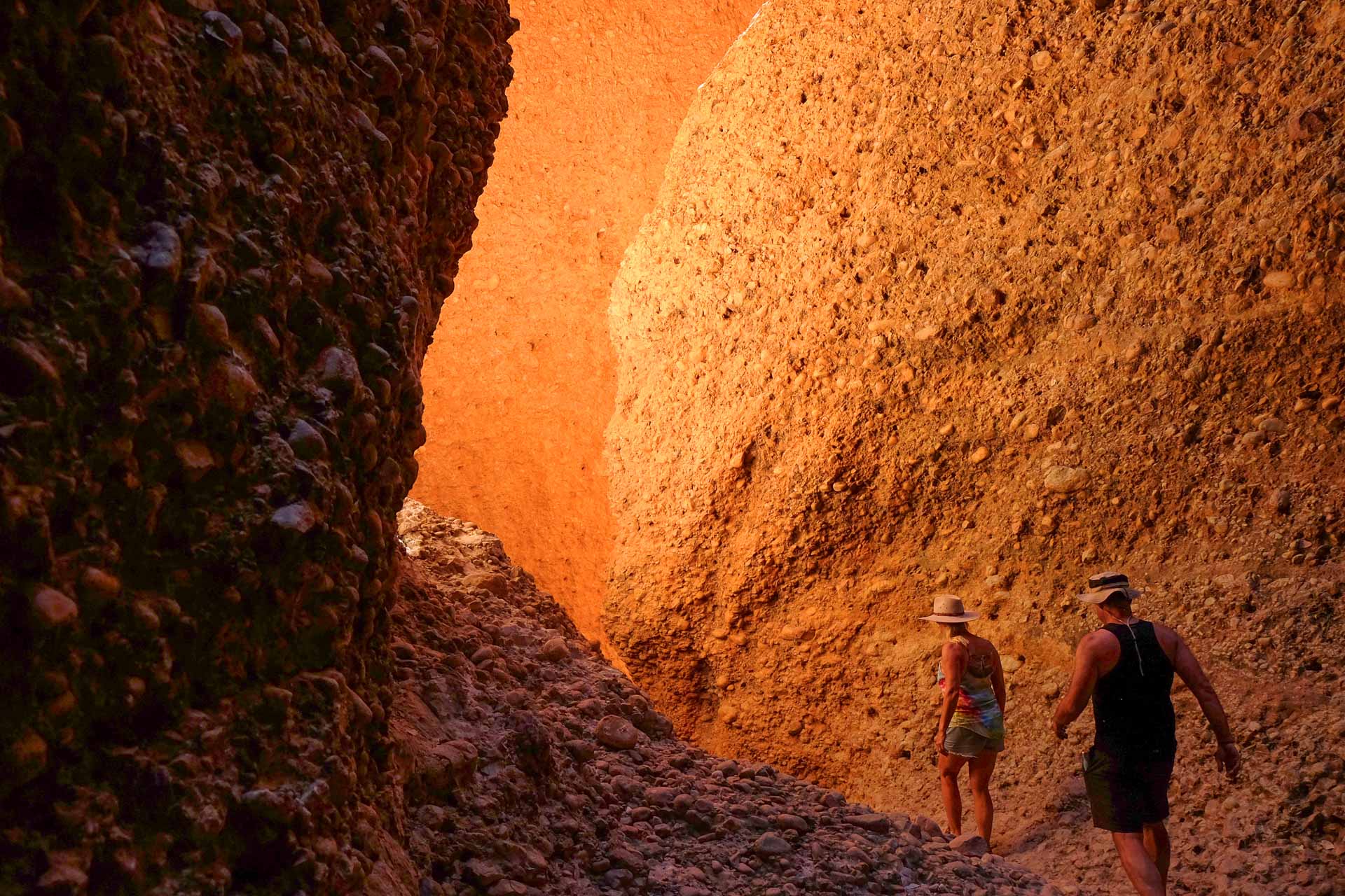 WA Has Announced the Top 150 Trails in the State, western australia, wa hikes, couple hiking through echidna gorge in wa
