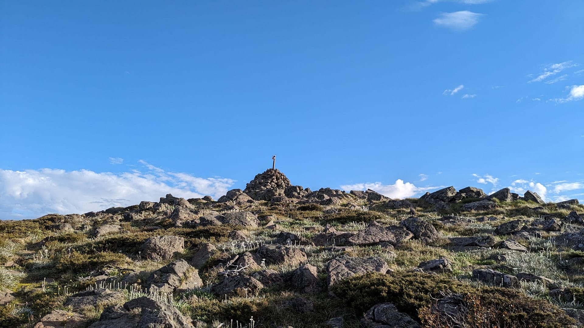 Mt Loch cairn, Mt Hotham Huts Walk