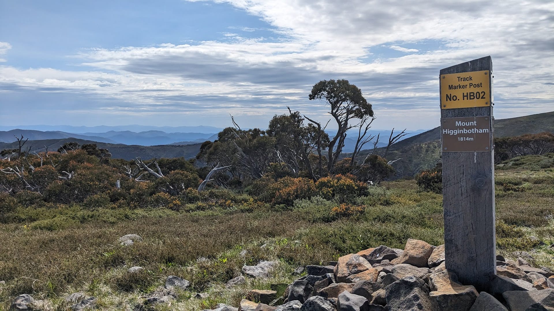 Mt Higginbotham Summit, Mt Hotham Huts Walk