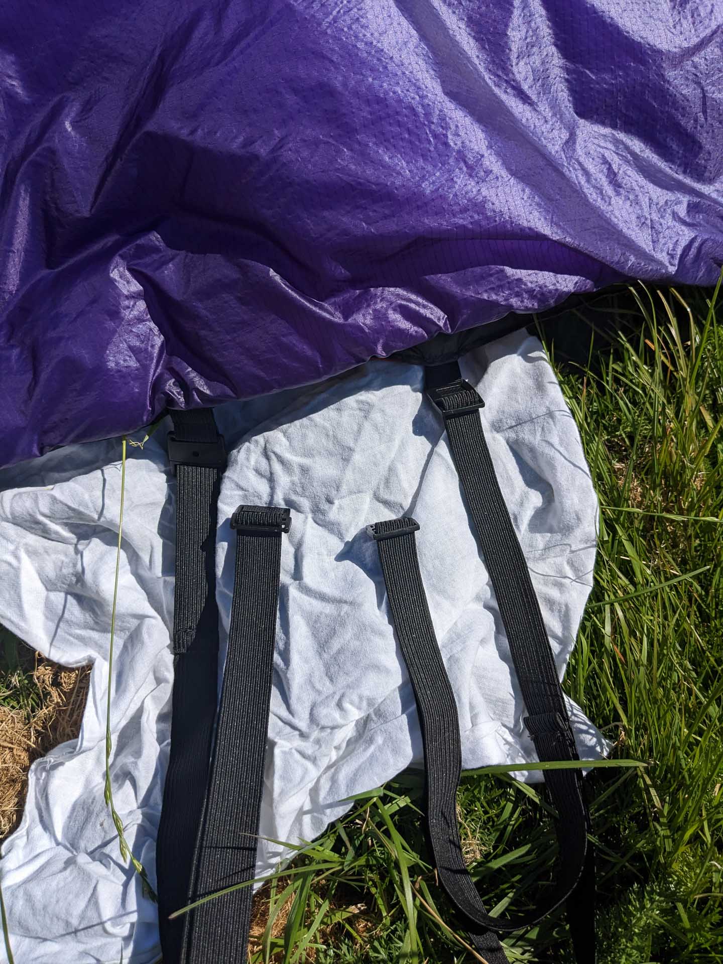 Zero G Gear Apex Quilt – Reviewed & Tested, Photo by Patrick McNally, gear, review, sleeping bag, purple and orange sleeping quilts