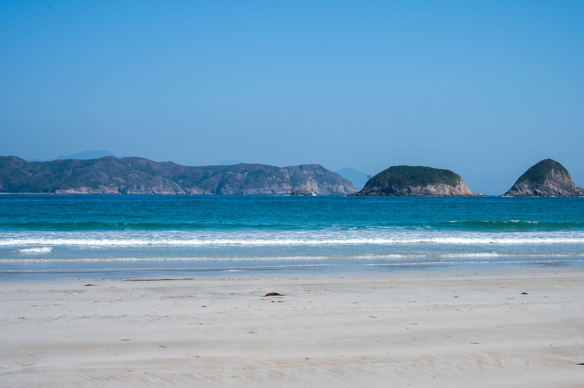 The Side of Hong Kong I Never Knew Existed, Photo by Cam Bostock, international, hong kong, sponsored, beautiful coastline on deserted beaches hike