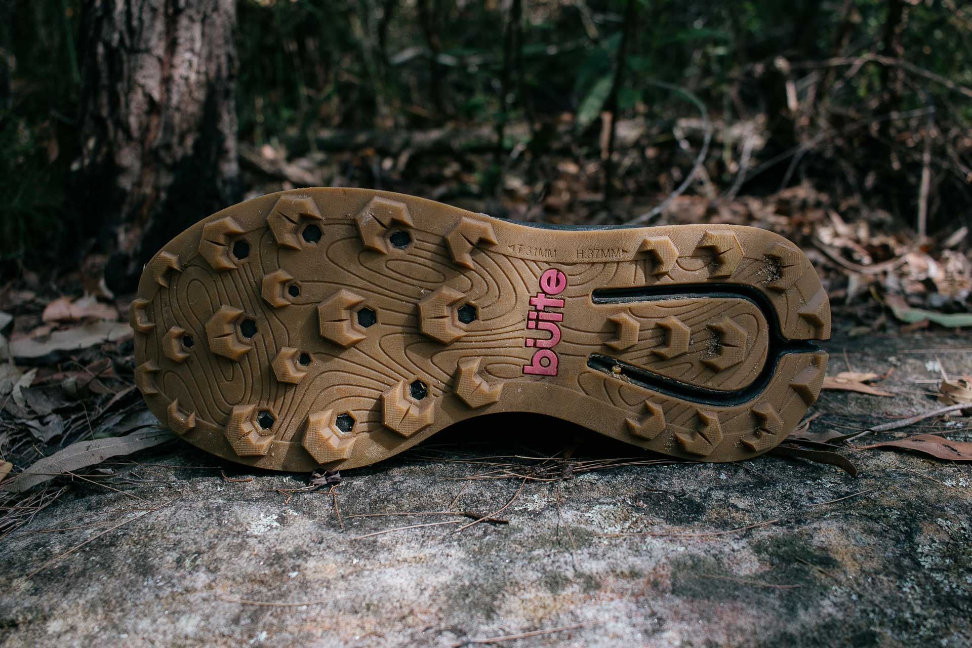büite hardloop trail runner review, tim ashelford, grip