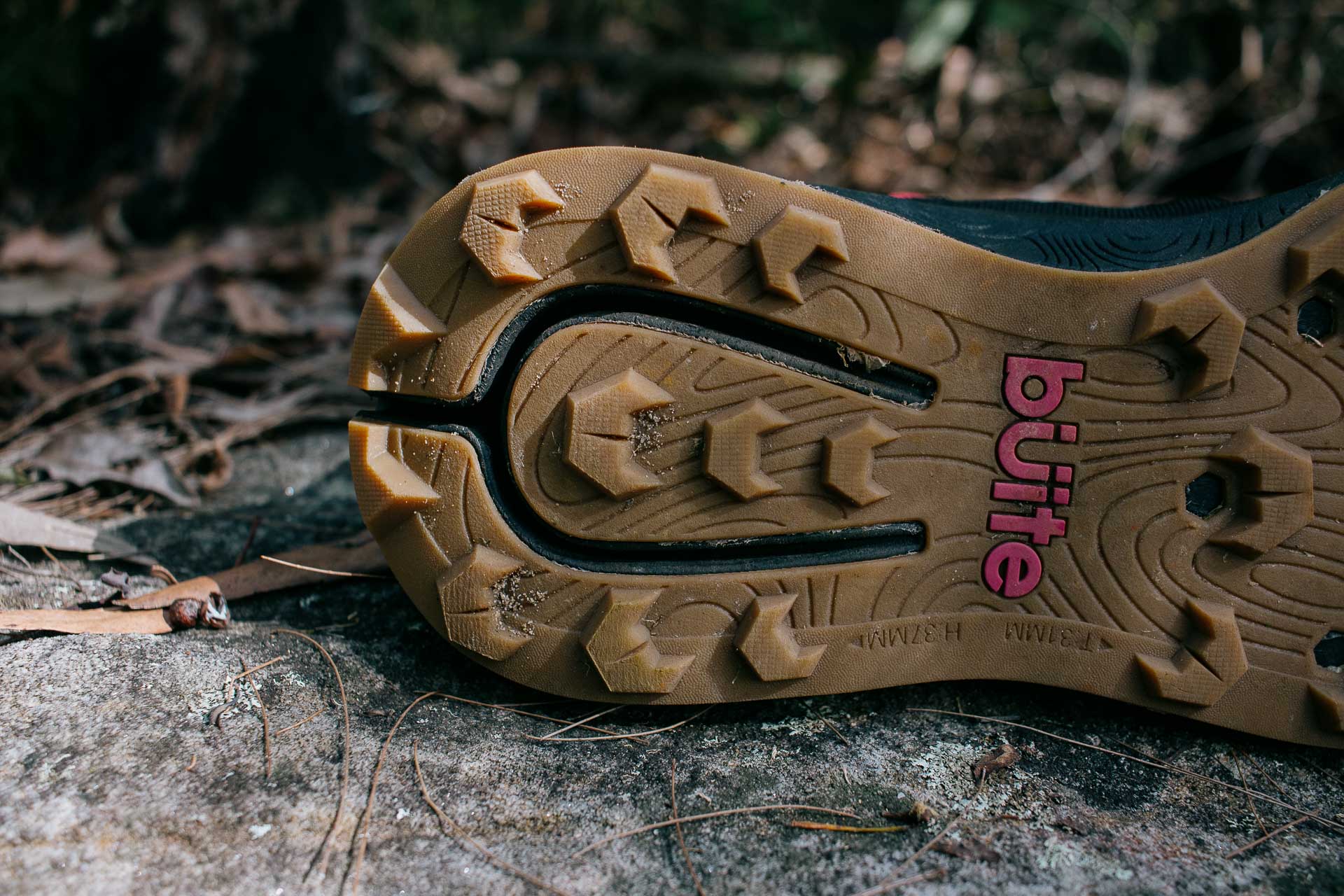 büite hardloop trail runner review, tim ashelford, grip