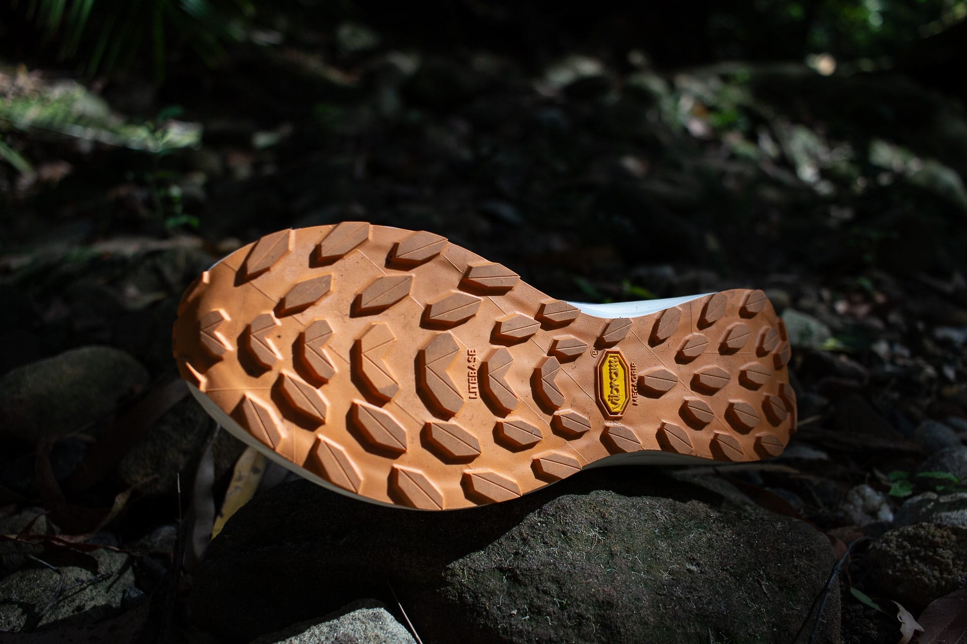 Nnormal Kjerag vs Nnormal Tomir Trail Runners – Reviewed & Compared, photos by Tim Ashelford, sole, grip