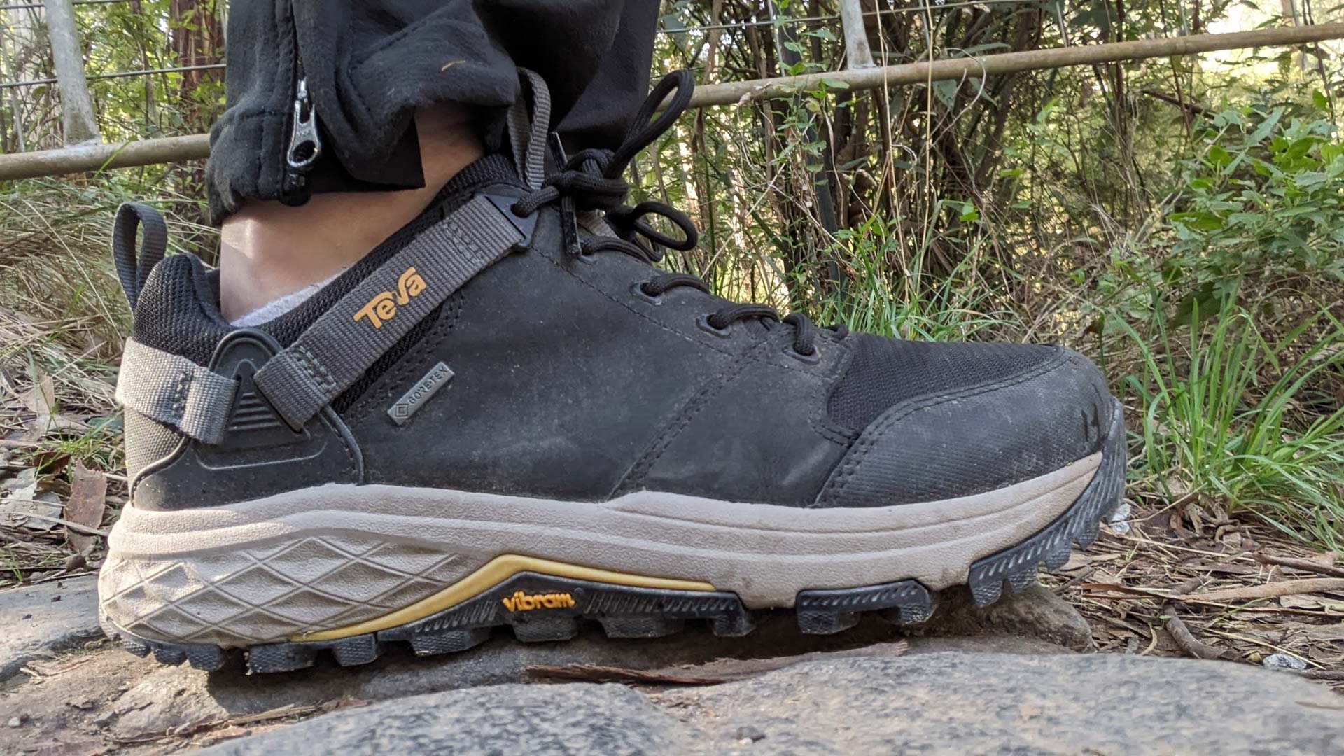 Teva Women’s Grandview UTX Low - Reviewed & Tested, photo by @Jessleenehme, shoes, laces, hiking shoes,