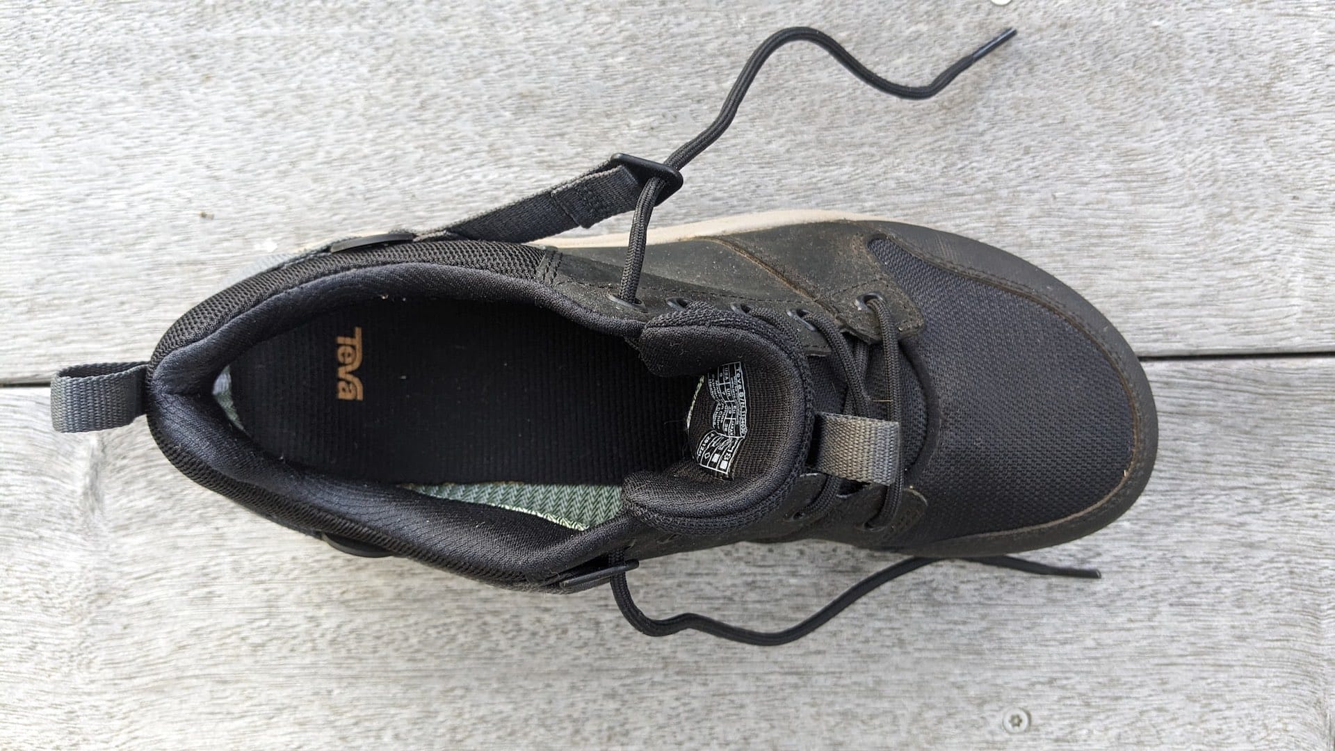 Teva Women’s Grandview UTX Low - Reviewed & Tested, photo by @Jessleenehme, shoes, laces, hiking shoes,