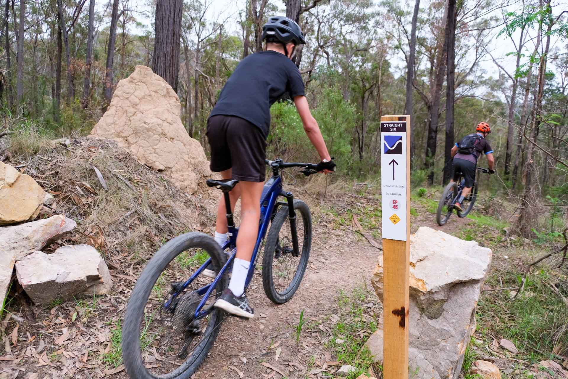 Gravity Eden – Dirt Surfing at NSW South Coast’s Newest Mountain Bike Park, Photo by Sarah Pendergrass, cycling, mountain biking, gravel biking, two cyclists on the Straight Six track