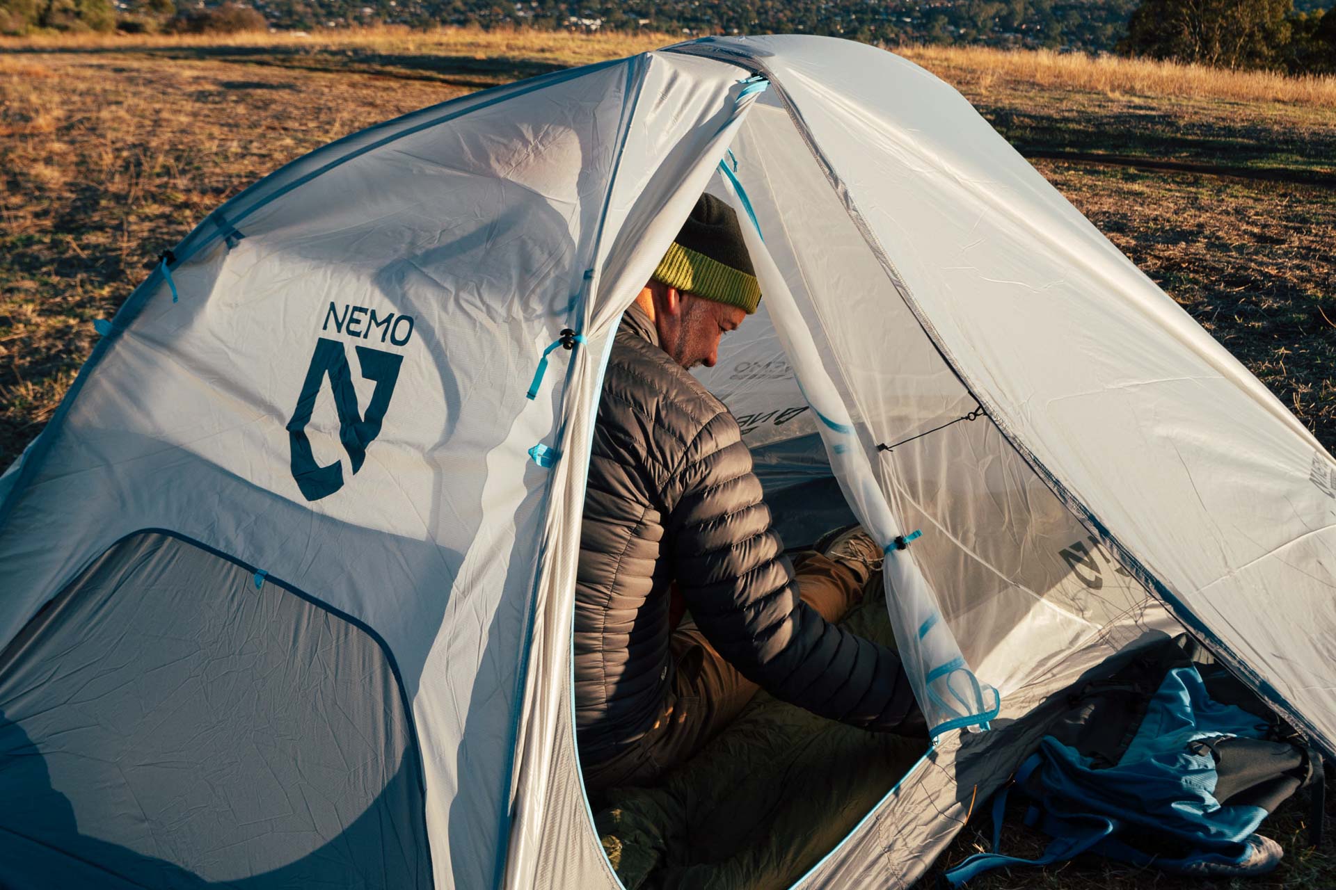 Nemo Hornet Elite OSMO™ 2P Tent – Reviewed & Tested, Photos by Martin Tazioli, hiker in tent, tent space