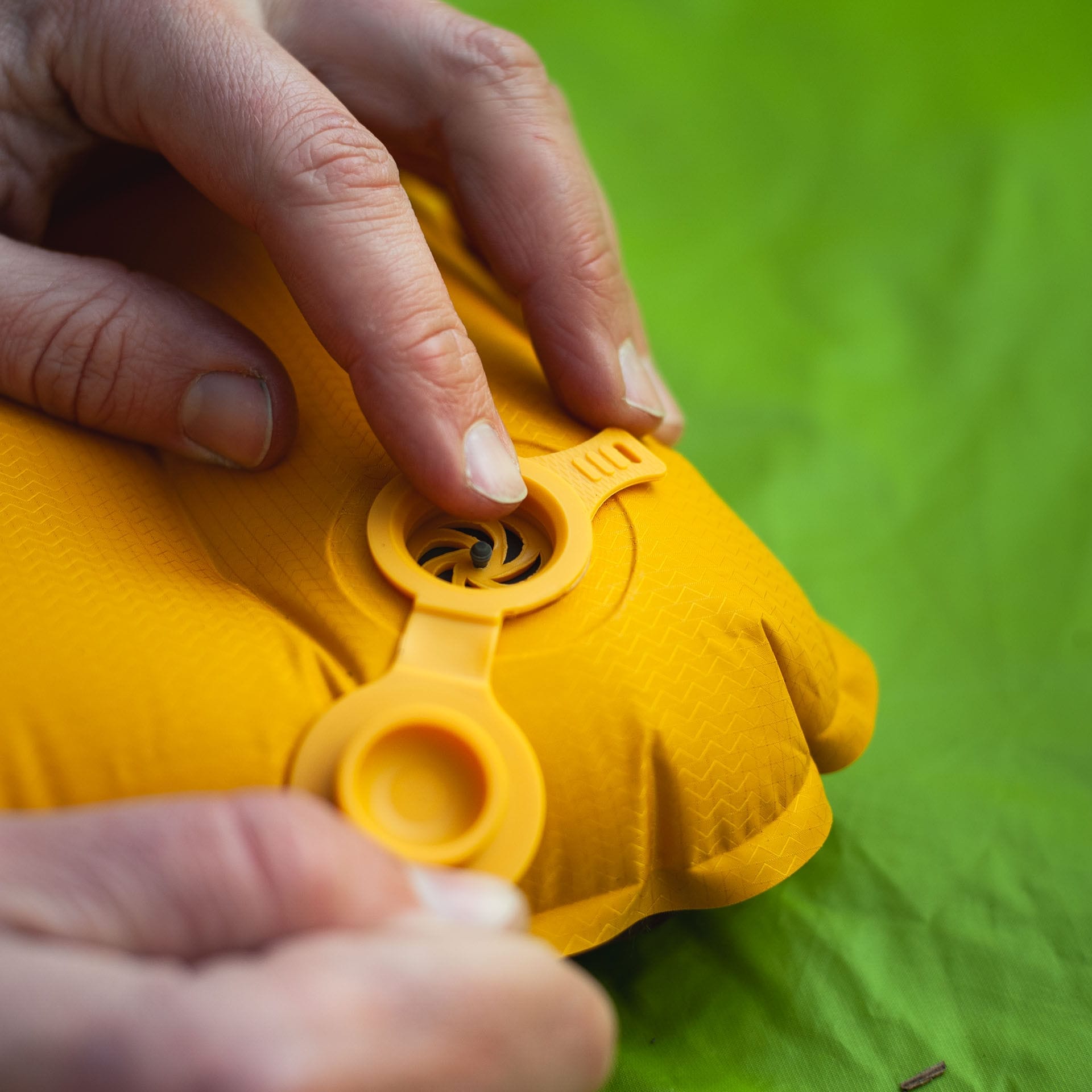 How to Choose the Right Sleeping Mat – NEMO Tensor Range Comparison, Photos by Evan Andrews, NEMO Tensor Sleeping Mats, valve