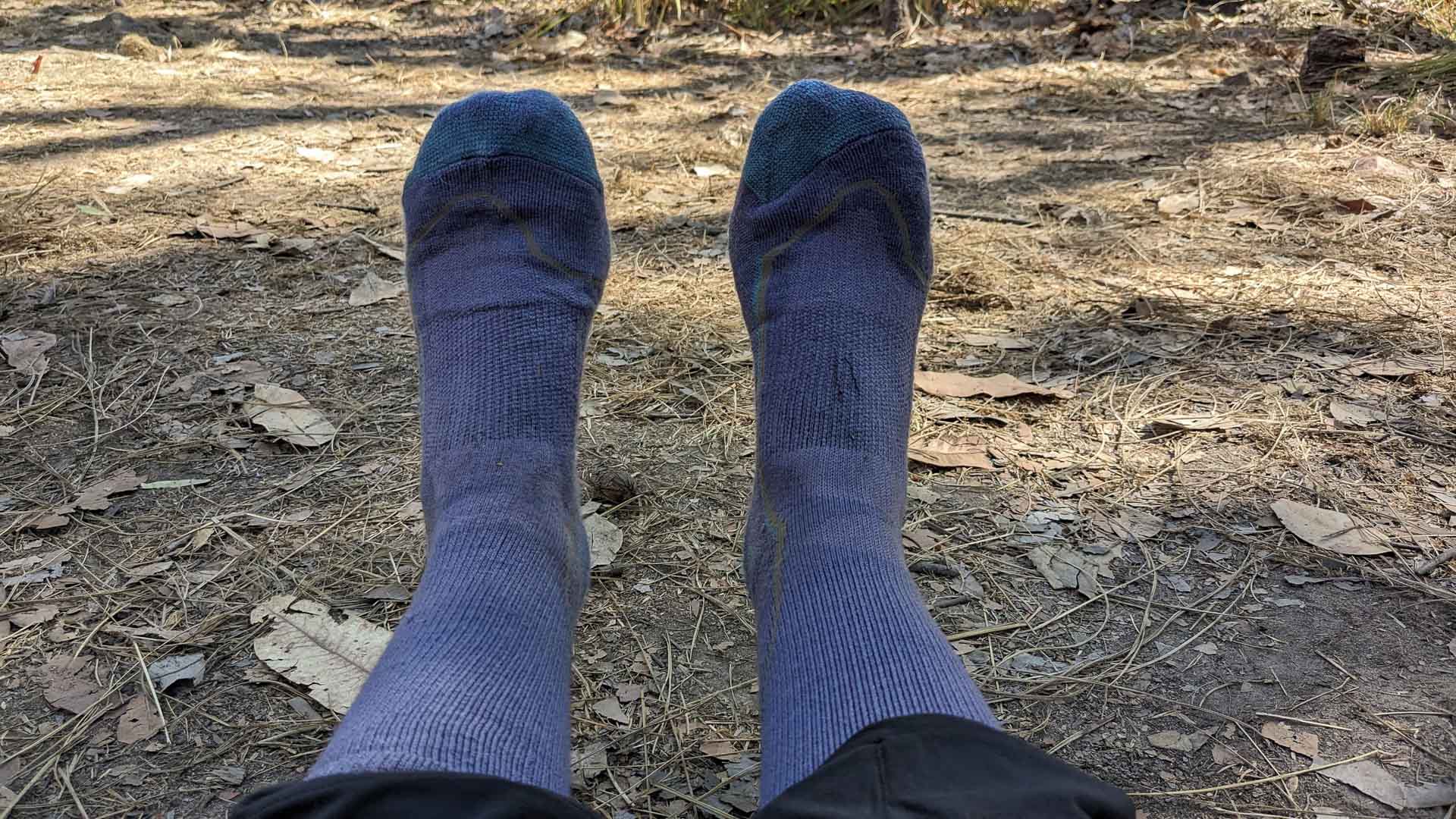 How Do Cheap Clothes Perform on the Trail?, Photos @jessleenheme, fast fashion, jatbula trail, socks, feet,