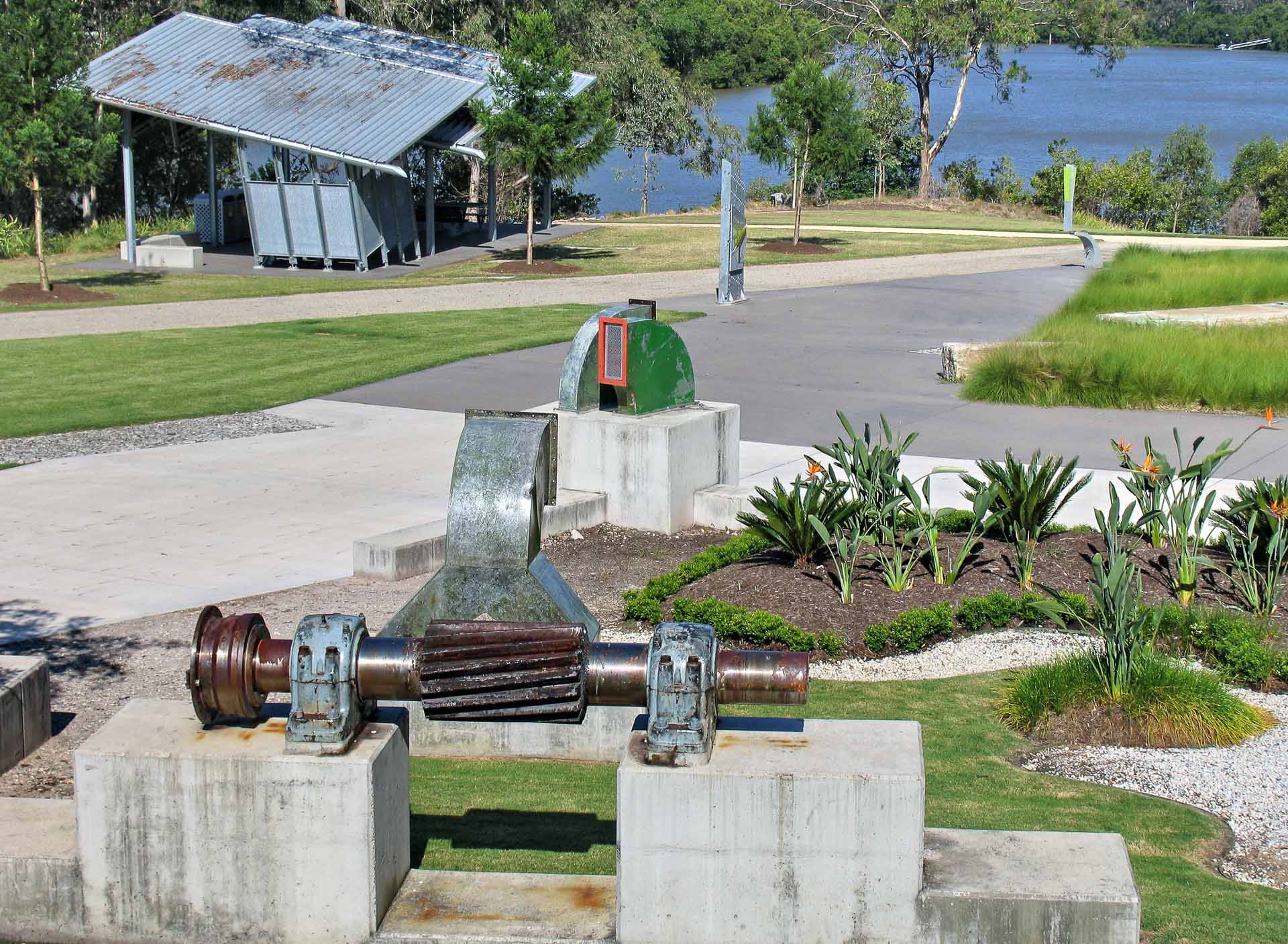 10 Best Walks Near Brisbane 2024, Queensland, shot by @bertnot . Rocks Riverside Park, play precinct