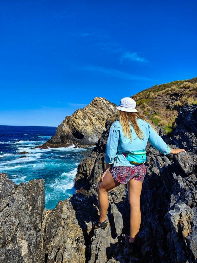 Volunteering to Count Little Penguins: 4 Nights on a Remote Island with 6 Friends and 240 Penguins, Tollgate Islands, island, NSW, Photos by Eva Davis-boermans, thinking, dreaming, contemplation, back to camera, hiker, ocean view