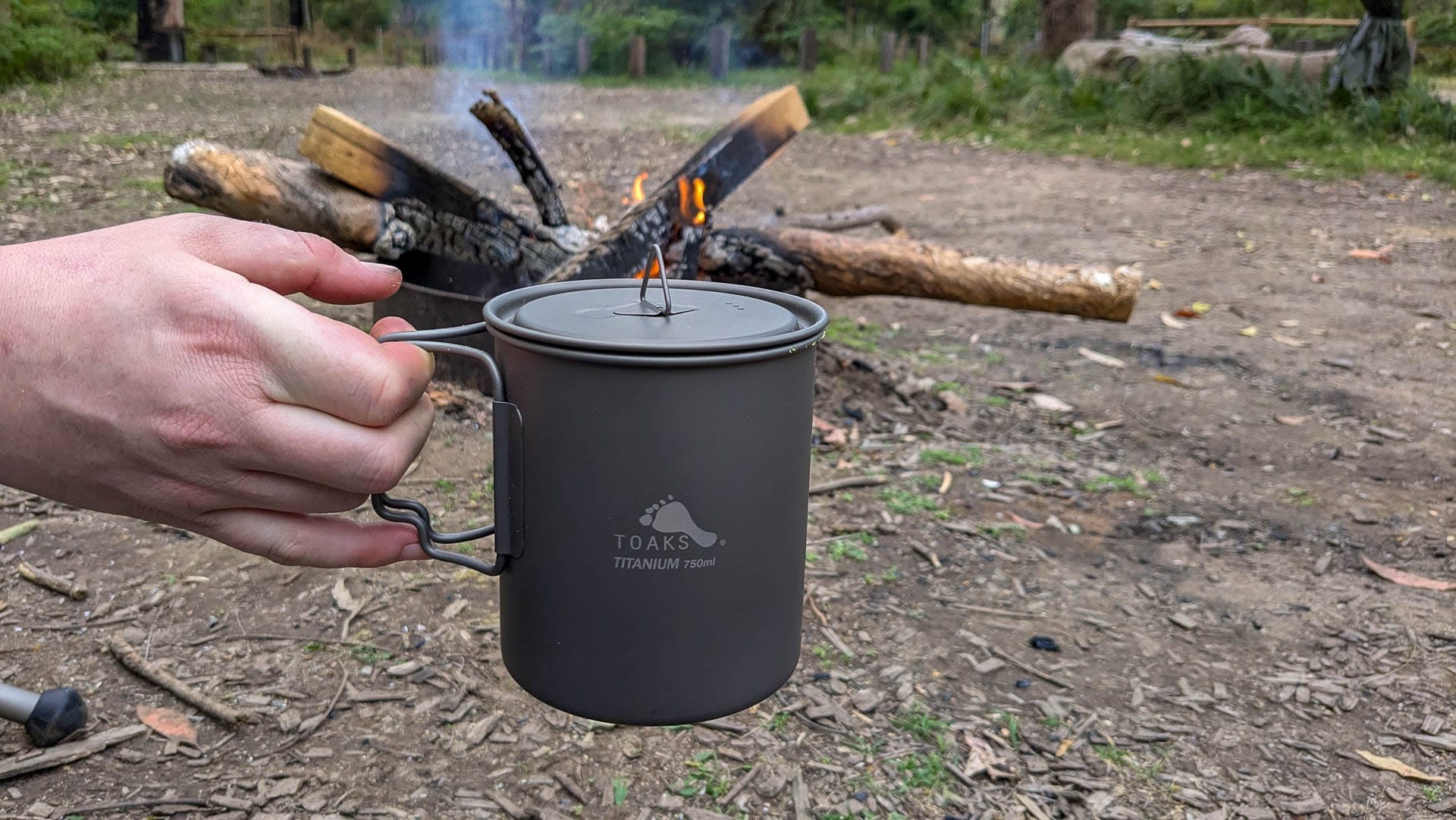 TOAKS Titanium 750ml Pot with Lid – Reviewed & Tested, Photo by @jessleenheme, cooking, lid, food, campfire