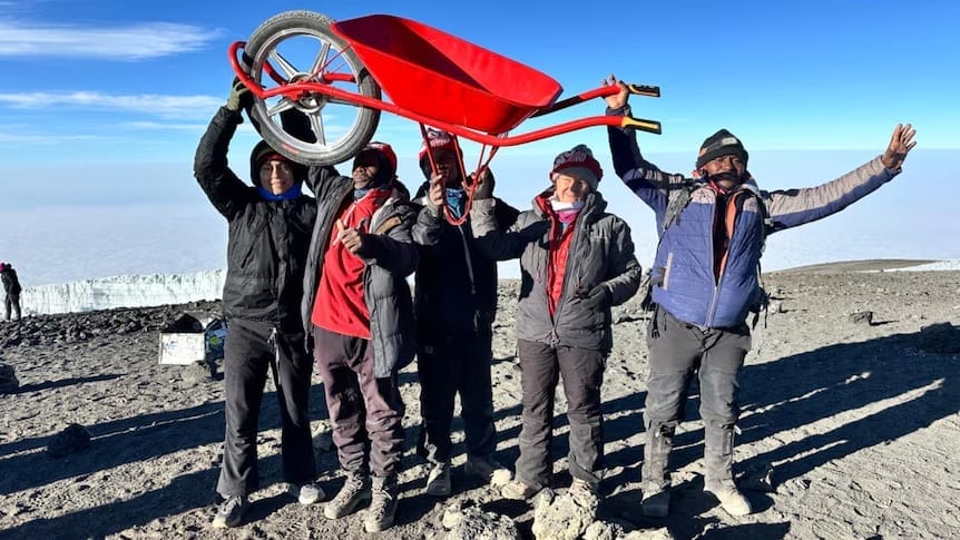 8341dc2fce54cccb146b546bdafa6fb8 (1) copy