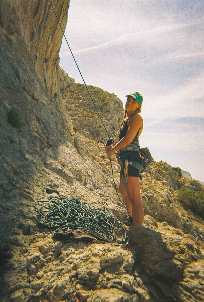 Insights on the Ascent: My Lessons From Projecting, Photo by @ella_garbett, climbing, rock wall, meaty mesmo