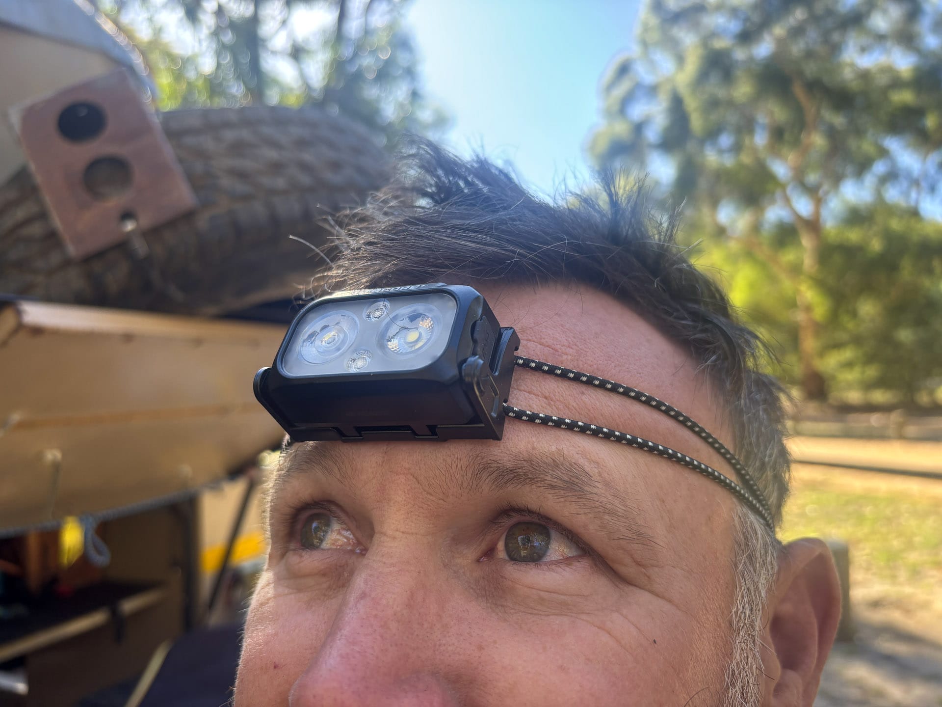 Nitecore NU25 Ultralight 400 Lumens Ultralight Rechargeable Headlamp – Reviewed & Tested, Photo by @kittyswhiskers_hiking, head torch