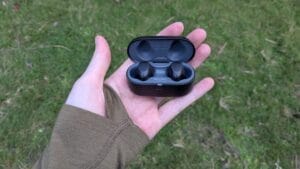 Are The LG Tone Free T90S the Only Earbuds You’ll Ever Need?, photo by @jessfromoutside