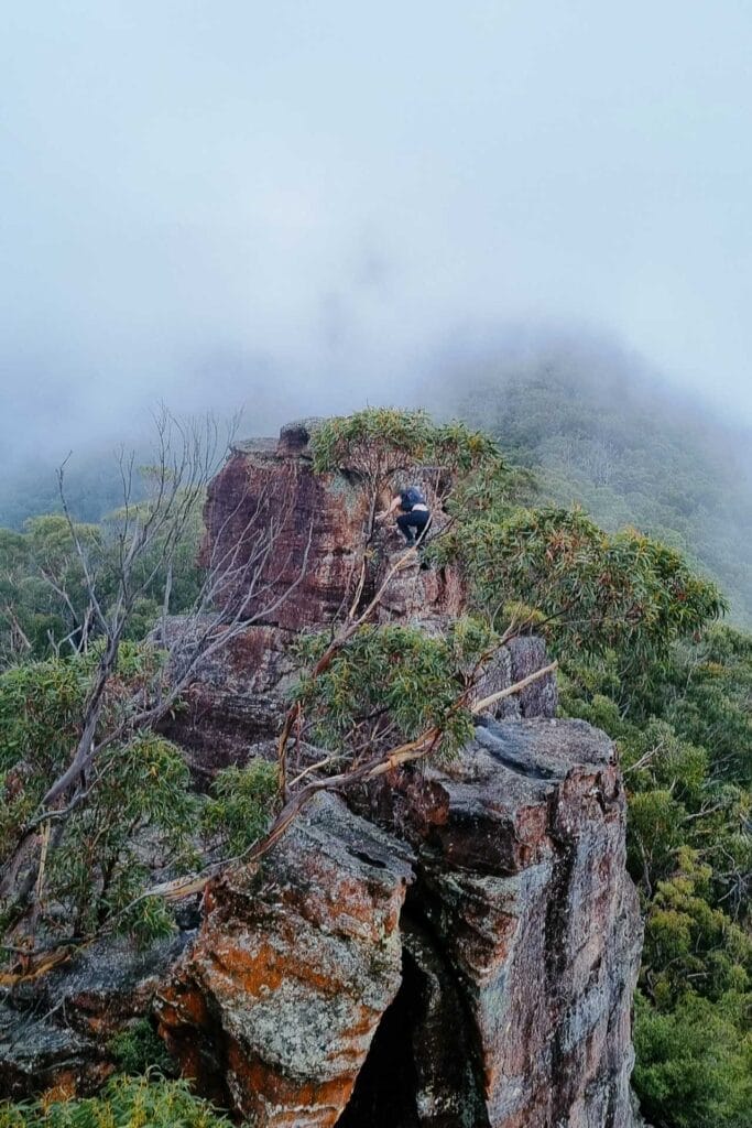Zorali Women's Venture Pants – Reviewed and Tested, Tayla Holborow, gear review, blue mountains, nsw, ruined castle