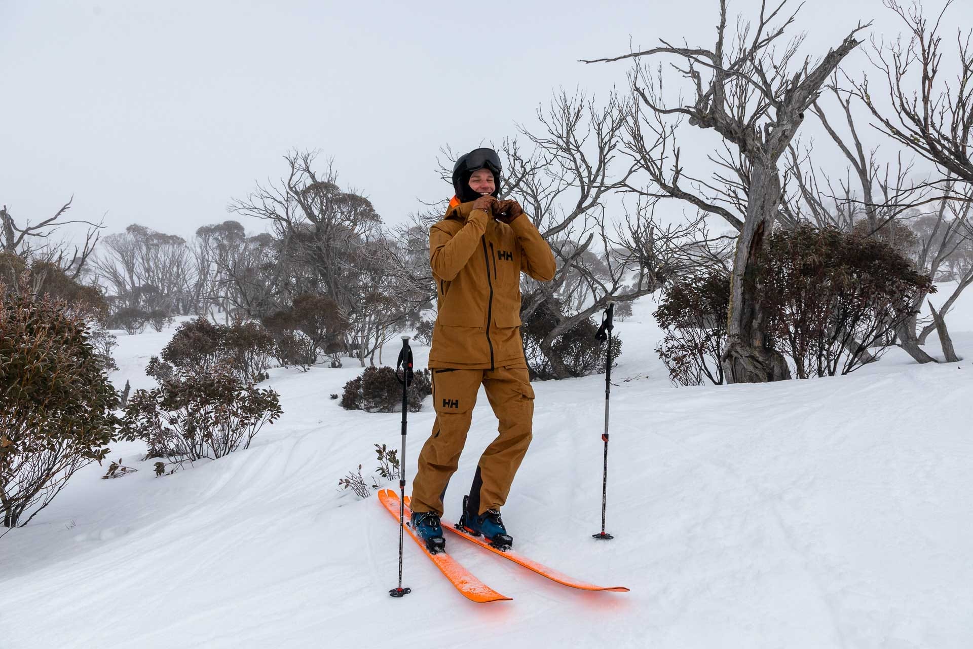 7 Tips to Make the Most of The Snow in Australia, matt wiseman, photos by matt wiseman, perisher, skiing, helly hansen, skis