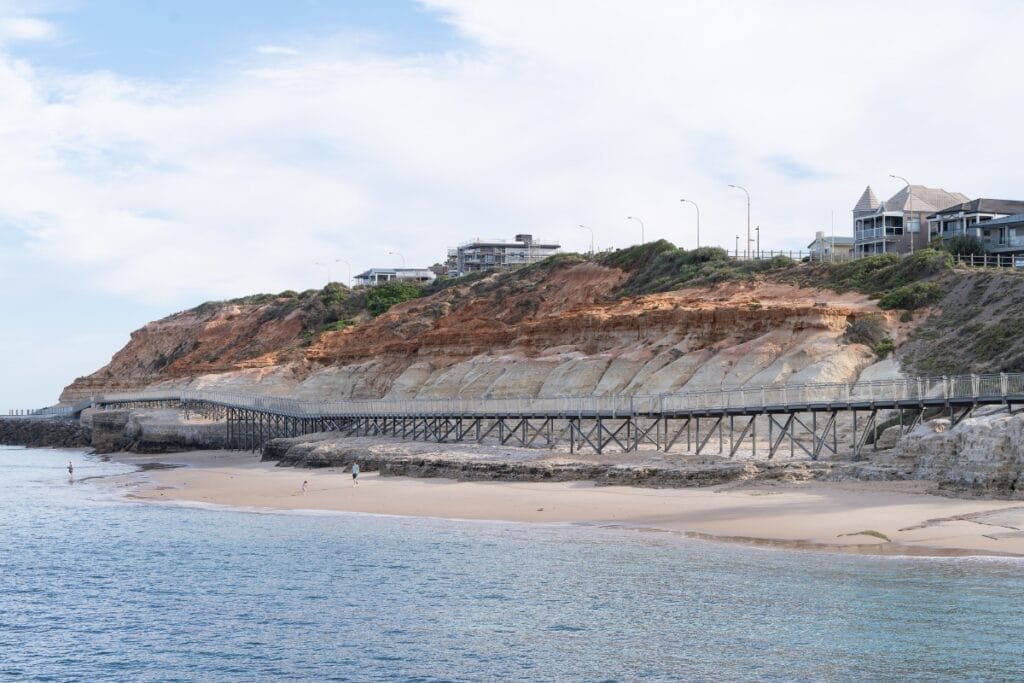 Witton Bluff Base Trail 