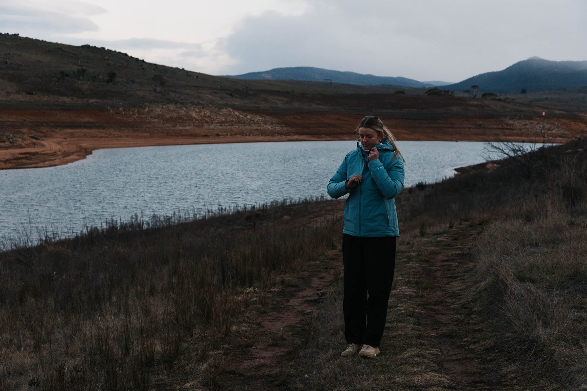 Winter Layering for the Outdoors – Our Layer-by-Layer Guide, photo by Matt Wiseman, Model Rachel Holland, NSW, Kosciuszko, snowy mountains