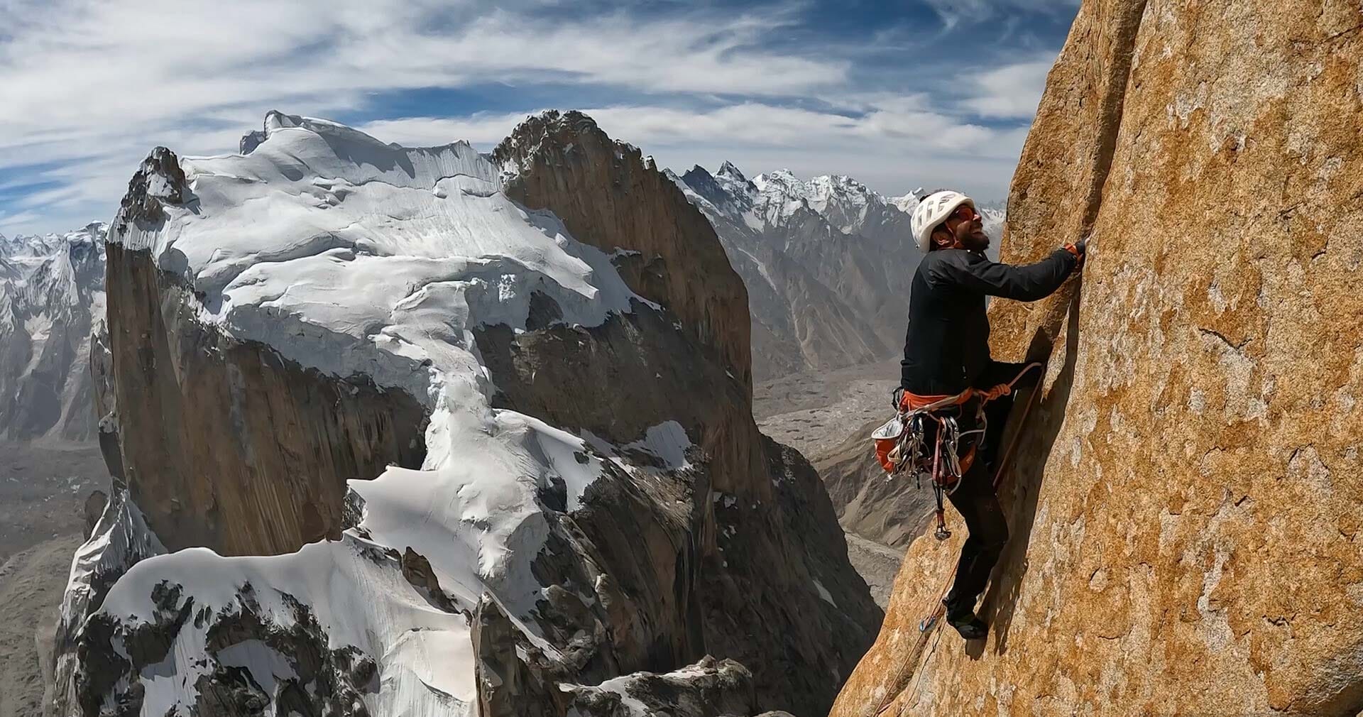 ART25 KEEP-it-BURNING_Edu_Marin,adventure reels tour