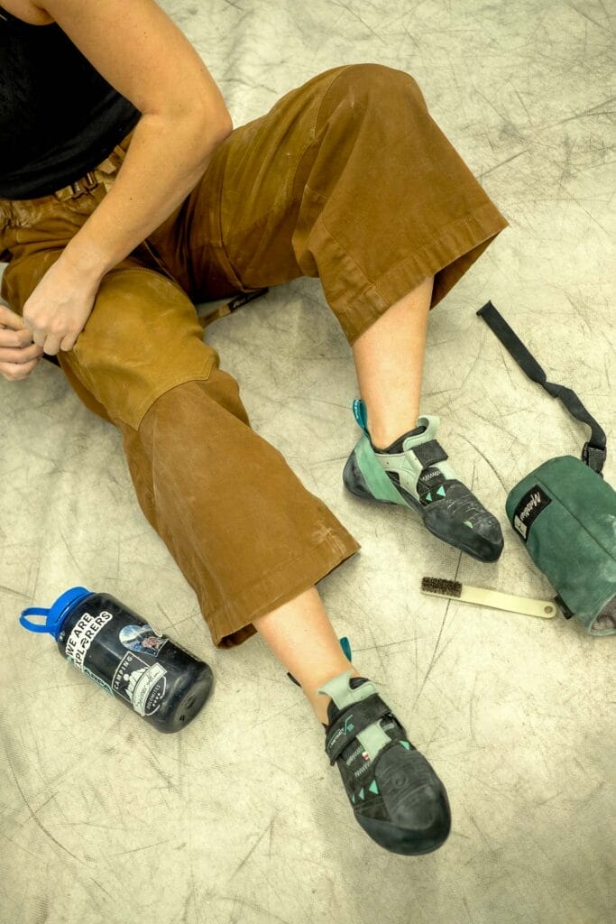 Atas Awan Boundless 2.0 Convertible Climbing Pants – Reviewed & Tested, Ella Garbett, climbing gym, bouldering, climbing shoes, chalk bag