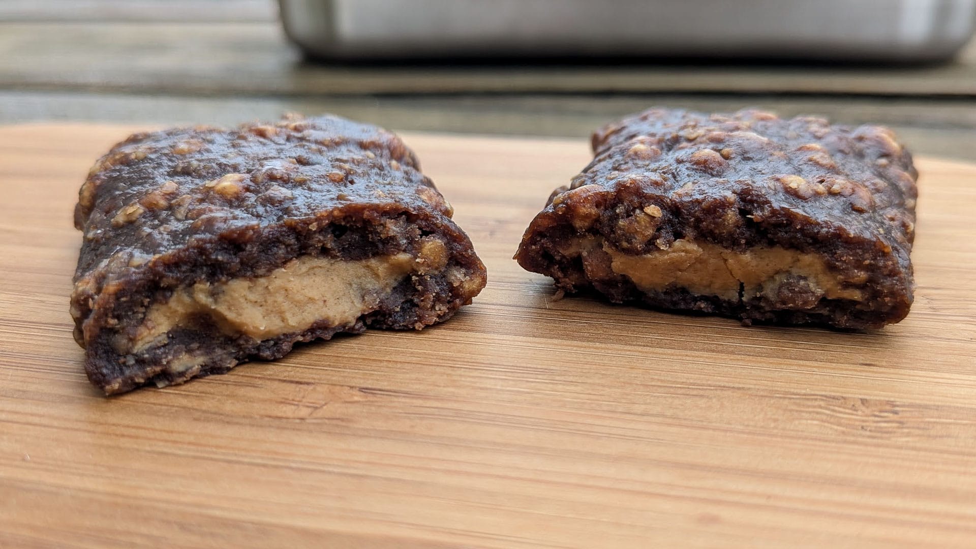 First Look at New CLIF Bar & Energy BLOK Flavours – Tested by The Hiker’s Nutritionist, Jess Barlow, peanut butter filling, cut in half