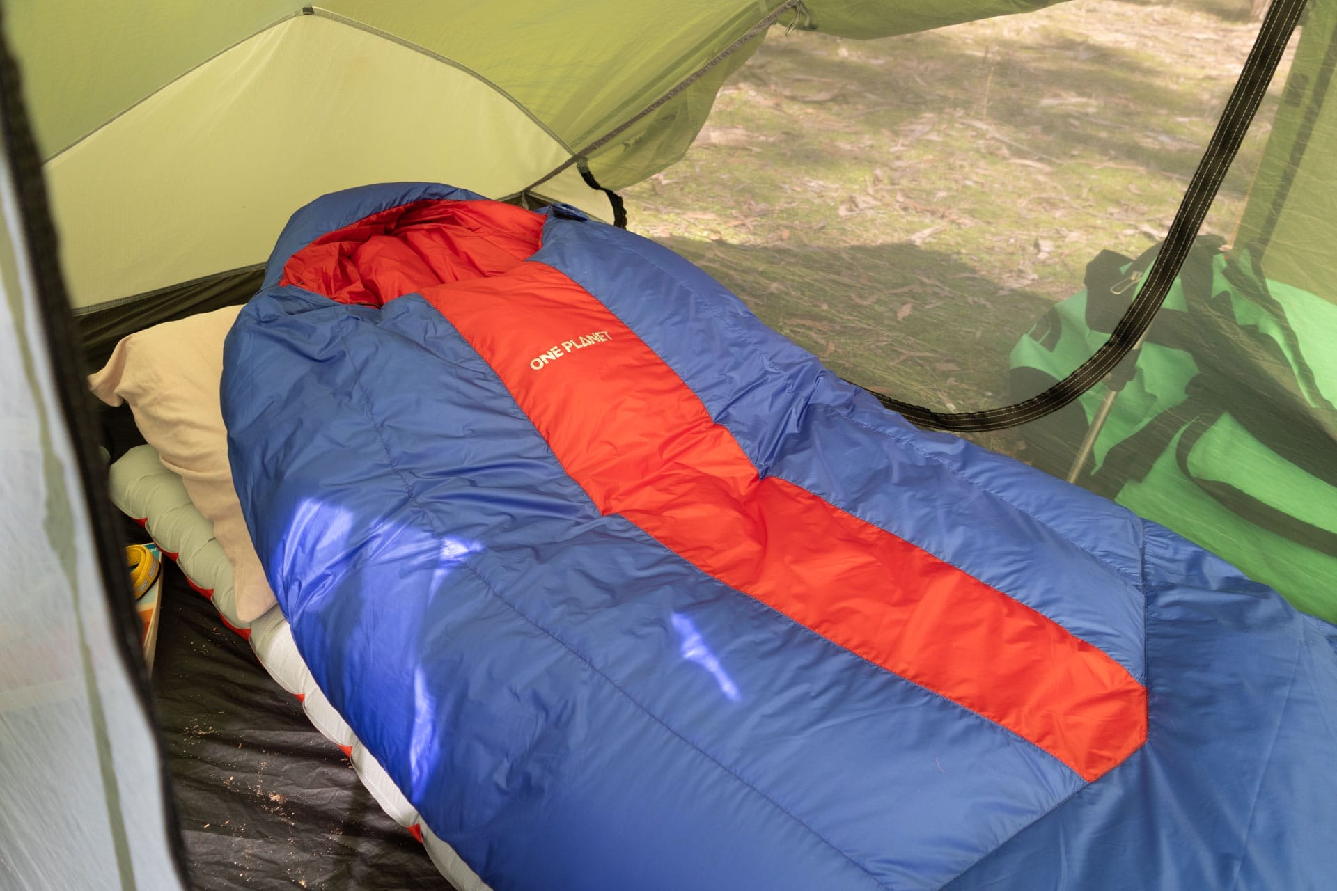 One Planet Cocoon -11 Down Sleeping Bag – Reviewed & Tested, tim ashelford, winter, camping, vertical v baffles
