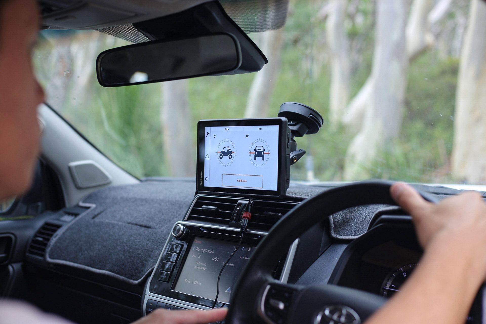 Garmin Tread 2 Overland Sat Nav, in-car, dashboard, driver's perspective, pitch and roll display, 4WD, touring, GPS, Toyota Prado, off-road